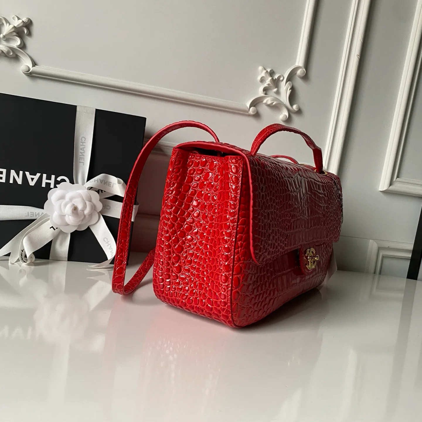 Классические Сумки Женские Chanel 18207807