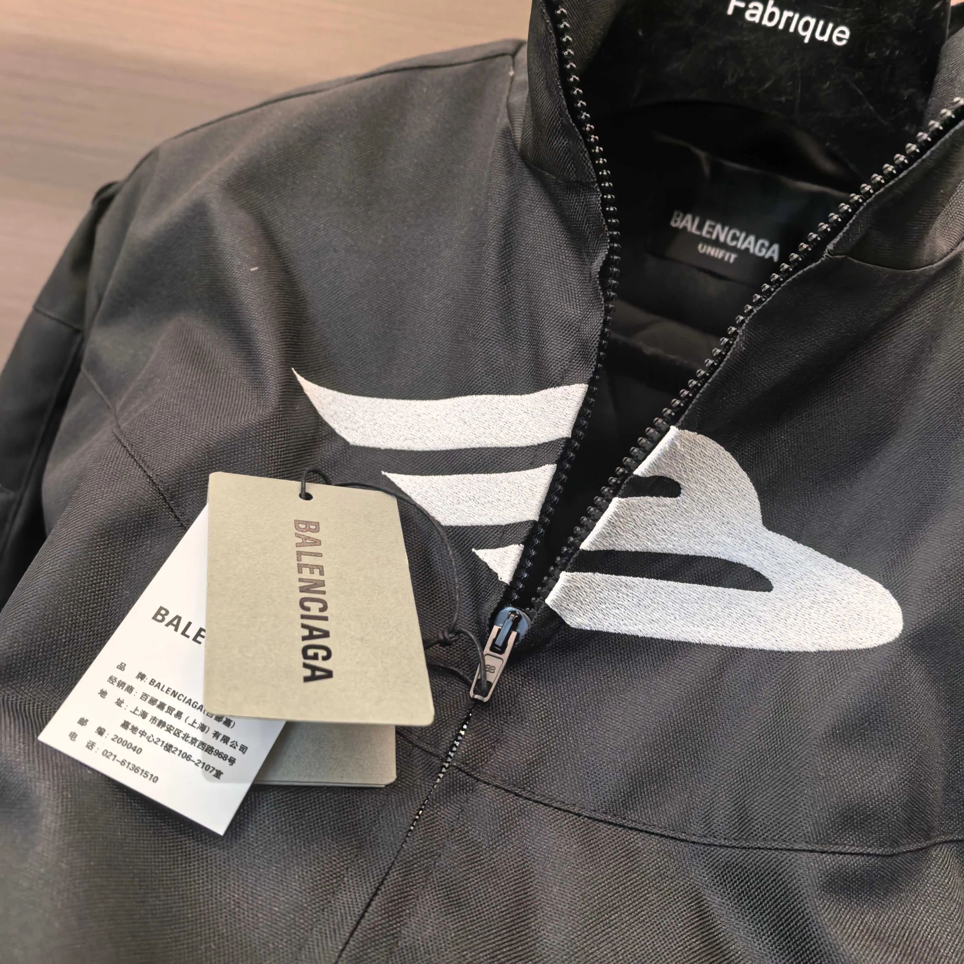 Куртки И Пуховики Женские Balenciaga 687139