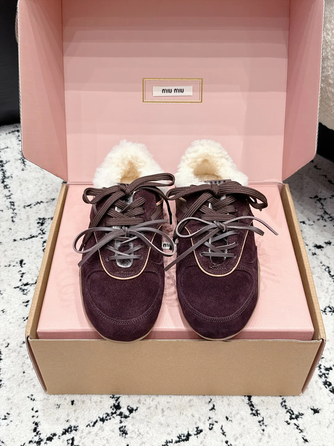 Кроссовки Женские Miu Miu 18505430