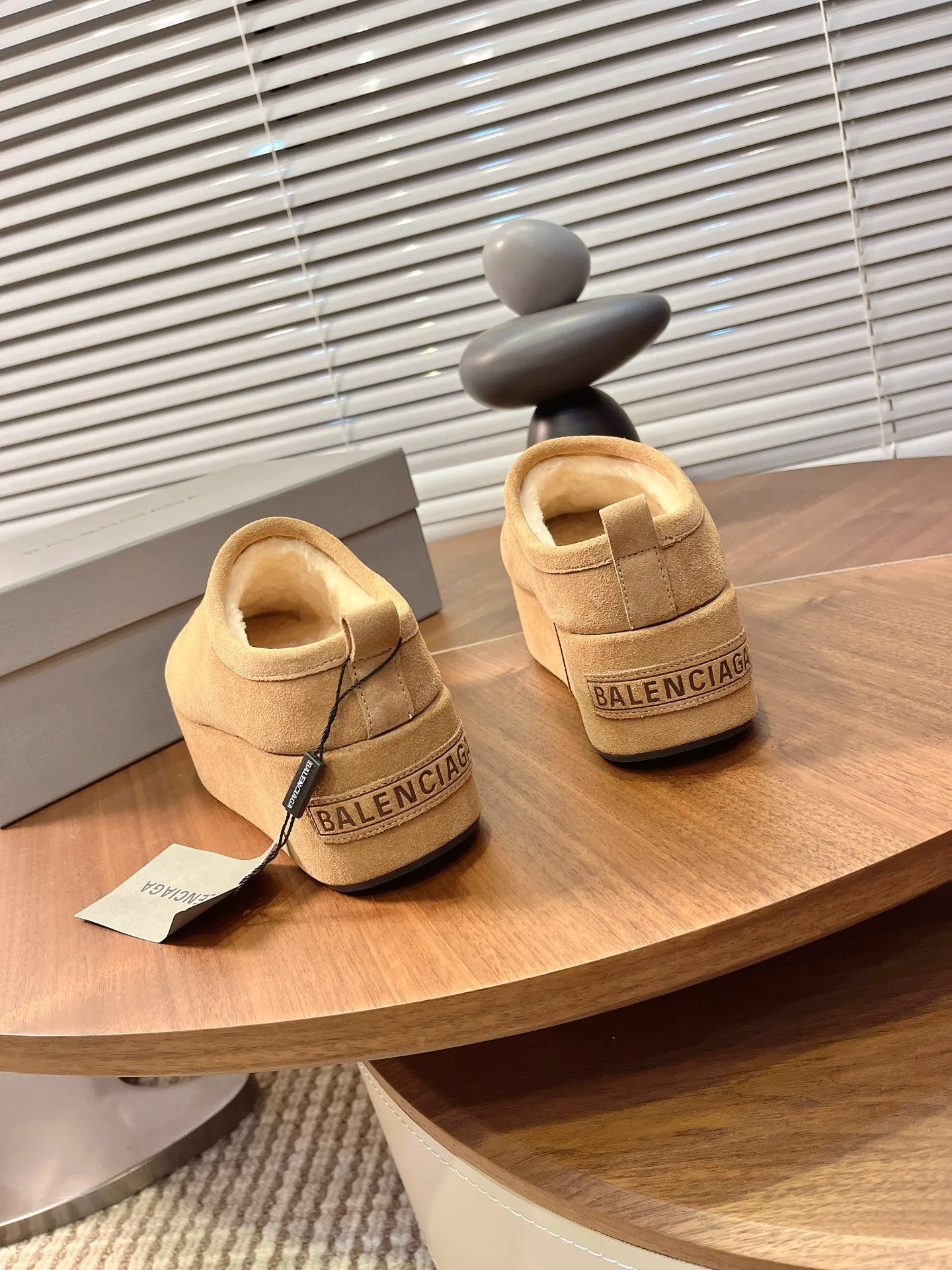 Тапочки Женские Balenciaga 455038