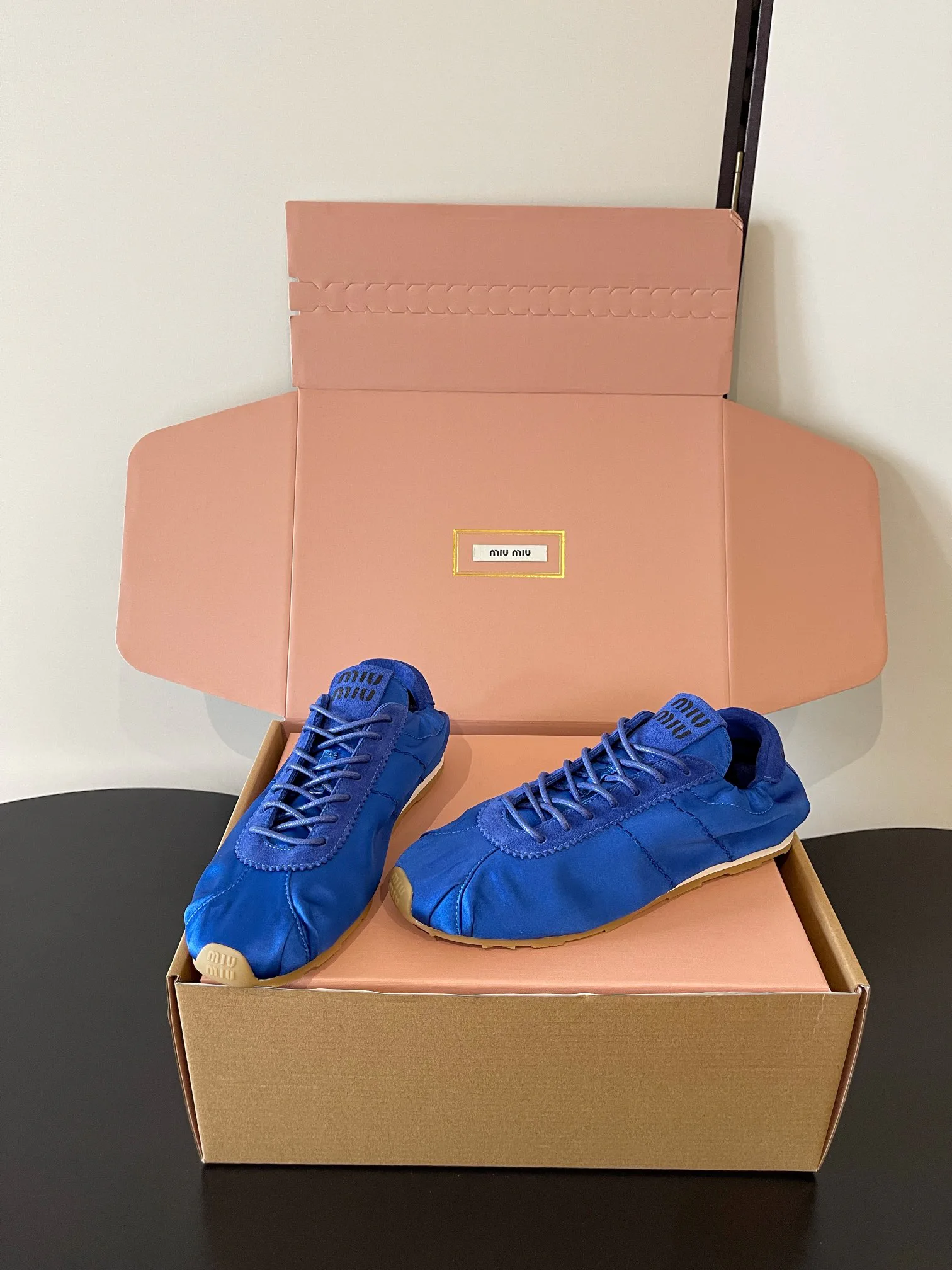 Кроссовки Женские Miu Miu 10655002