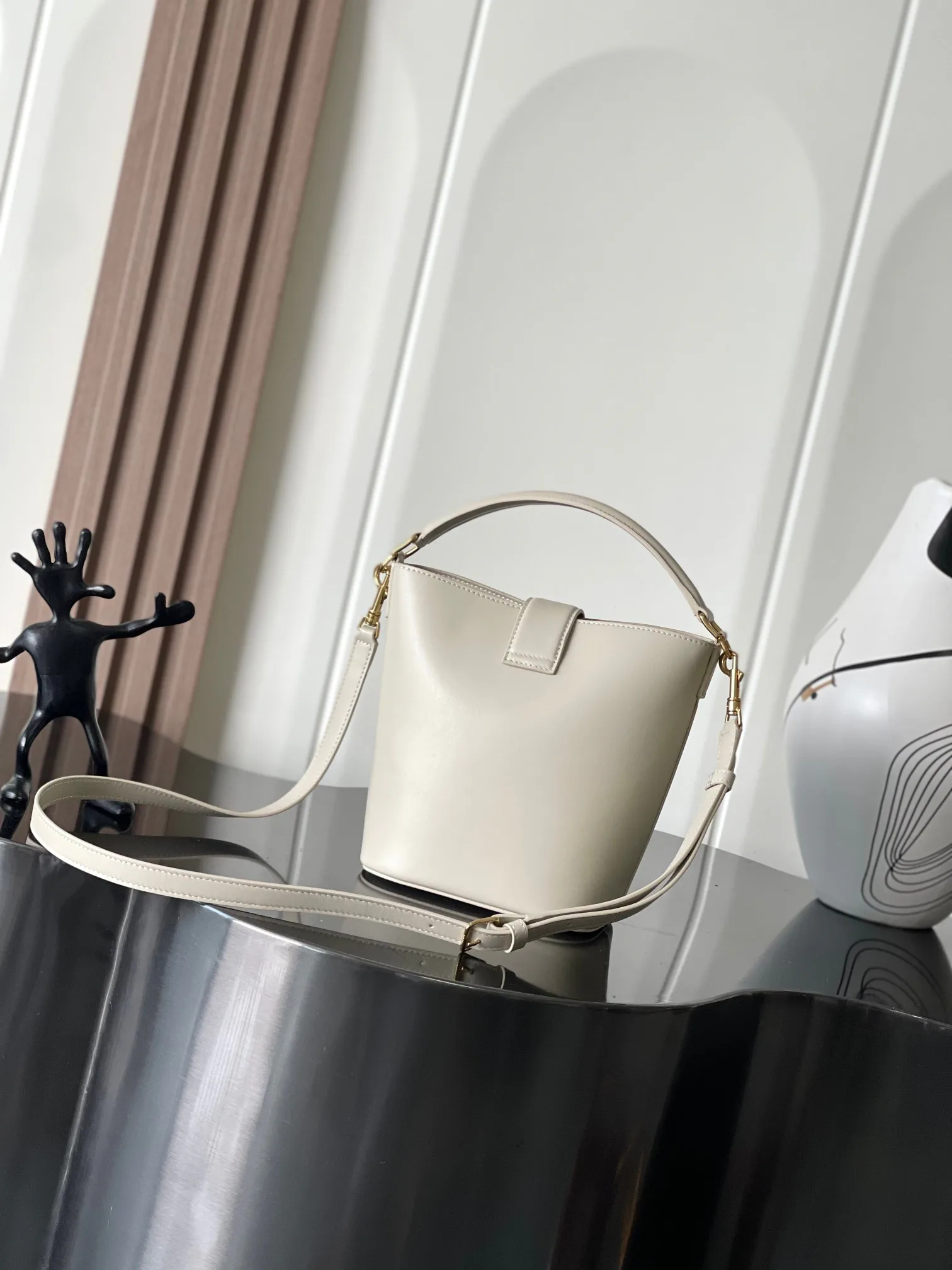 Сумки На Ремне Женские Celine 423814