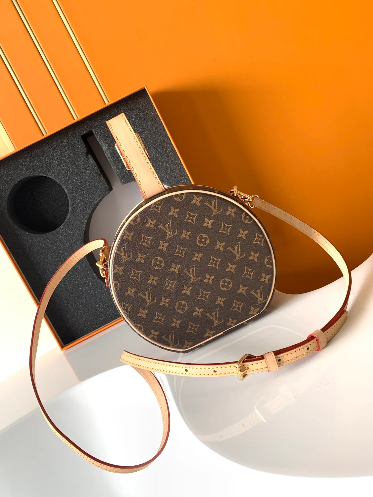 Сумки На Ремне Женские Louis Vuitton 30614