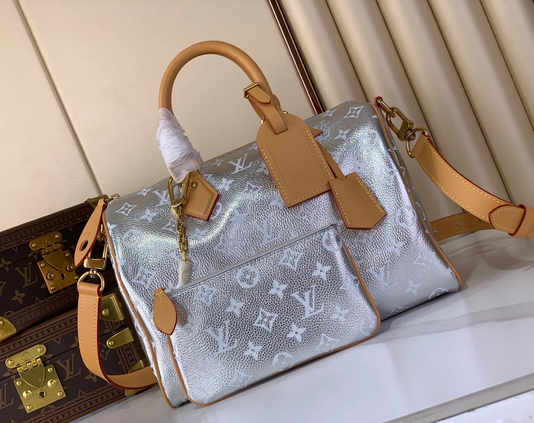 Классические Сумки Женские Louis Vuitton 13582753