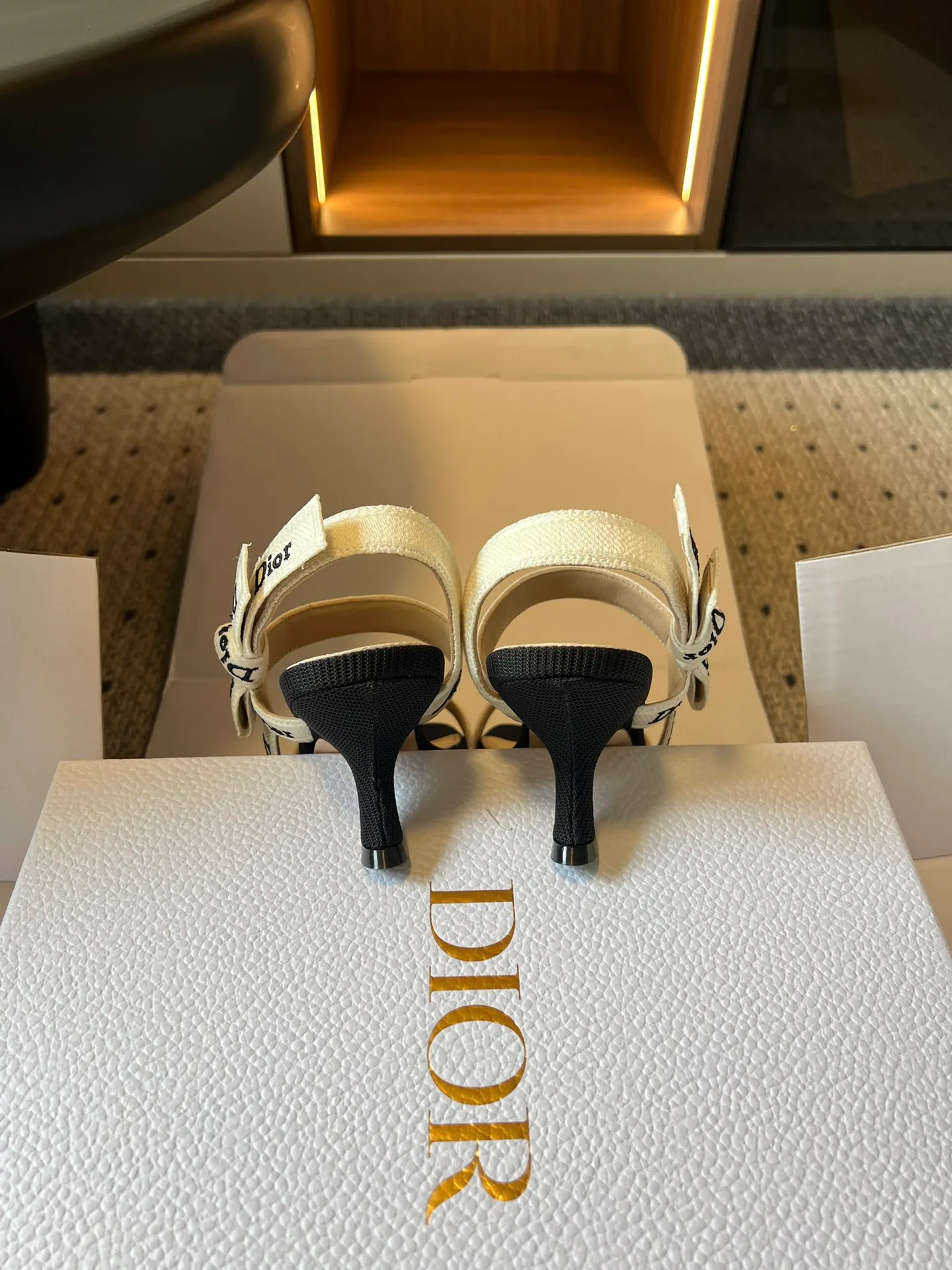 Босоножки Женские Christian Dior 13072508