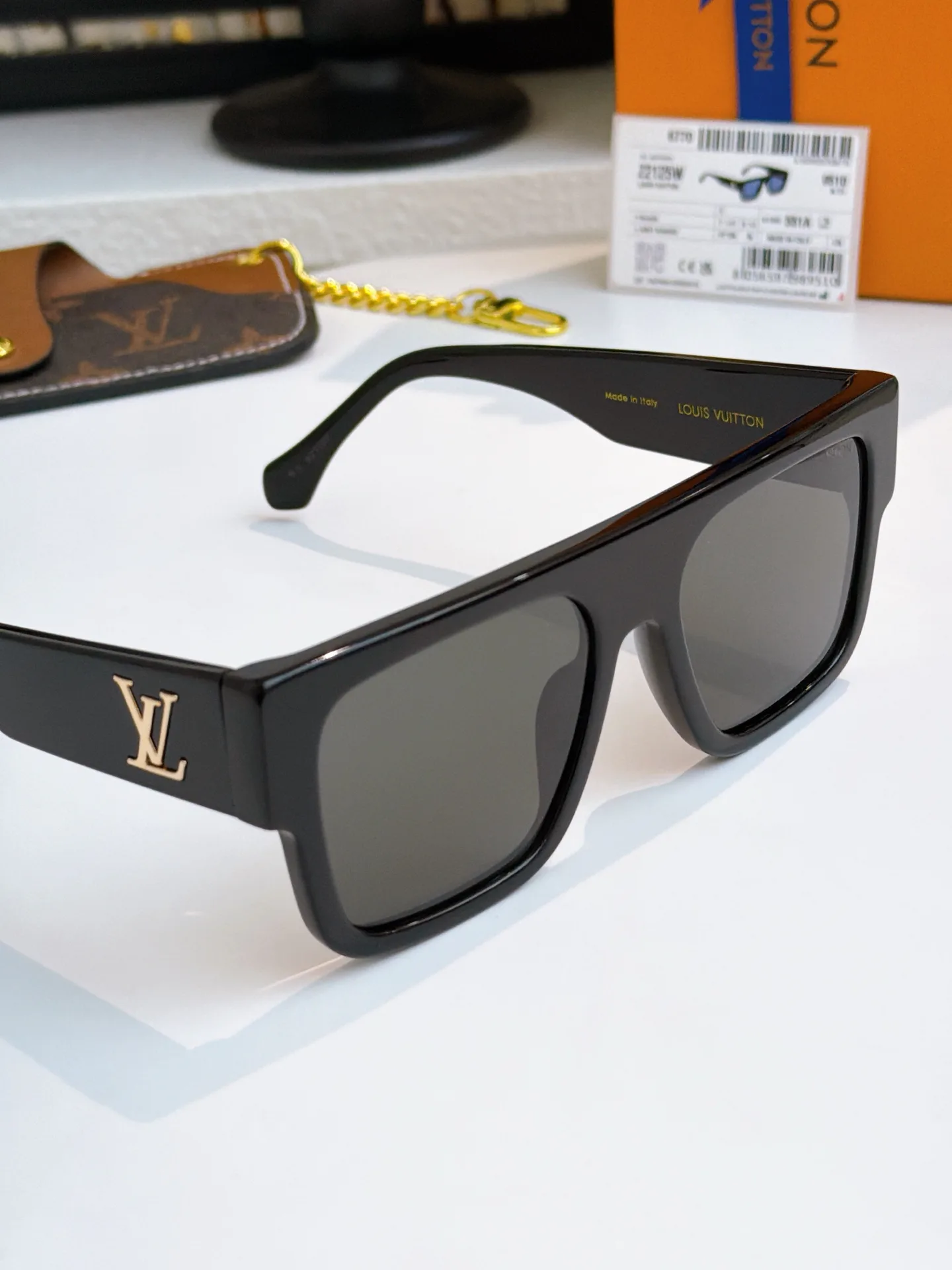 Очки Louis Vuitton 13084810