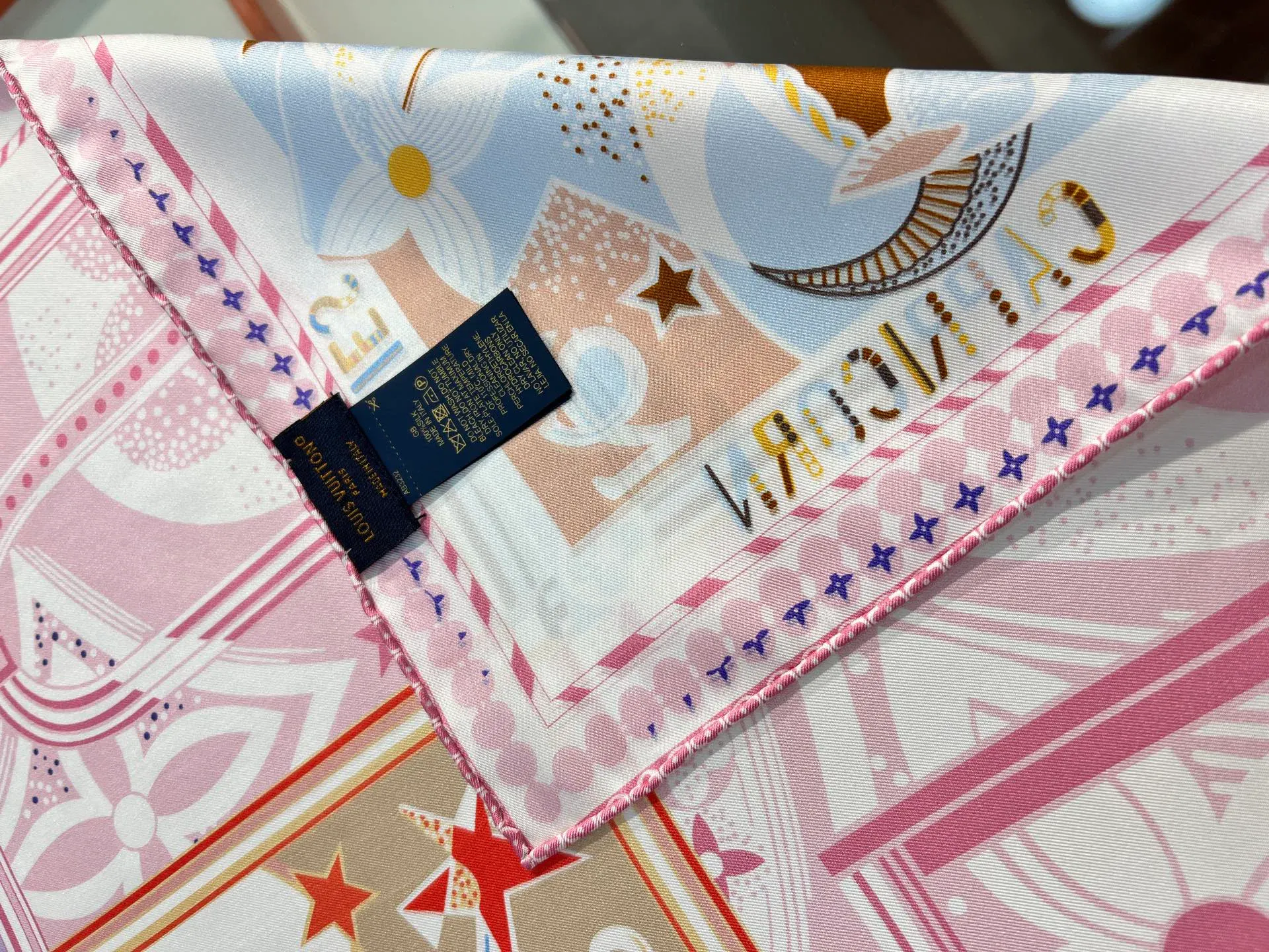 Платки Louis Vuitton 1883159