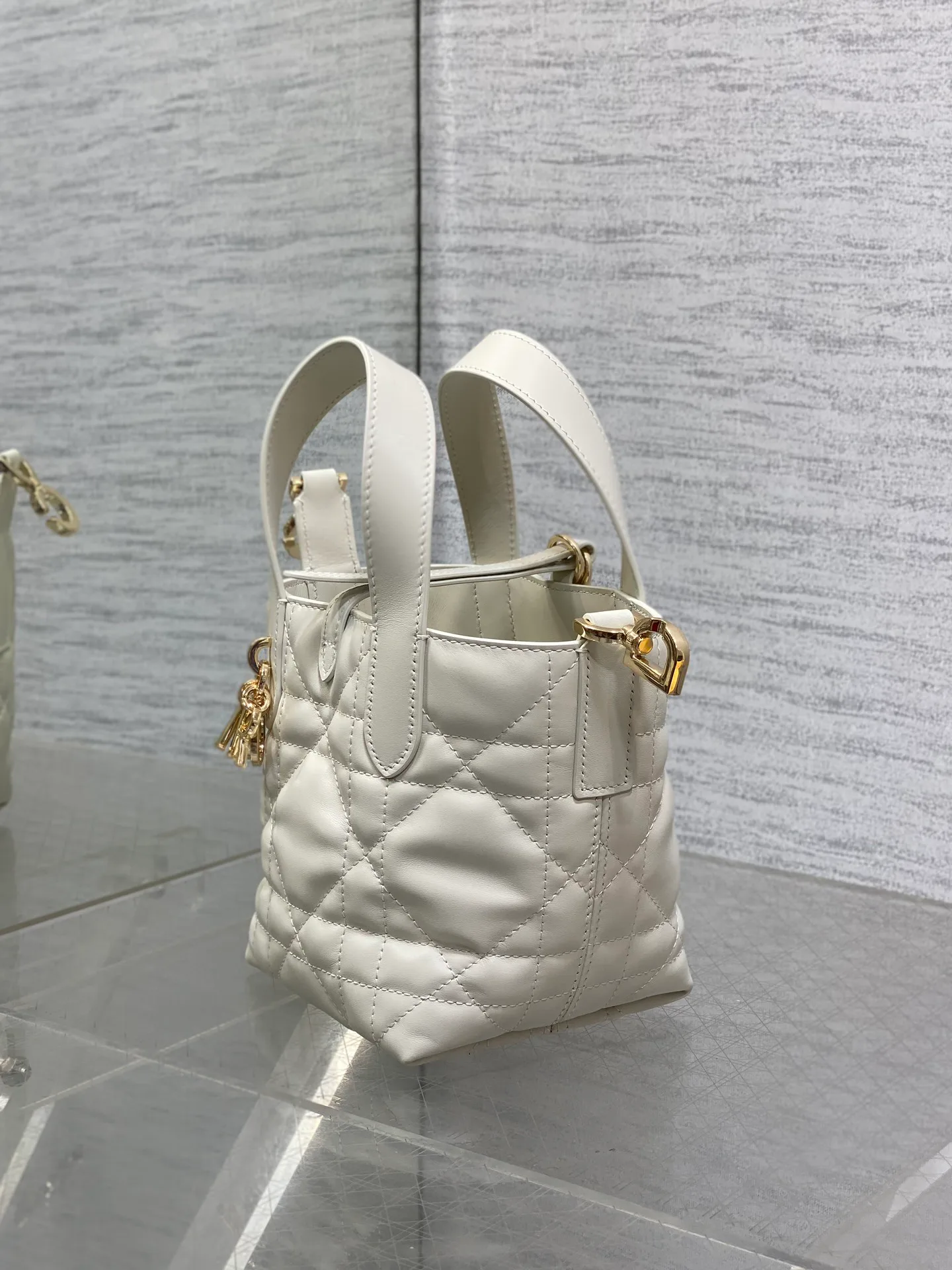 Классические Сумки Женские Christian Dior 11265139