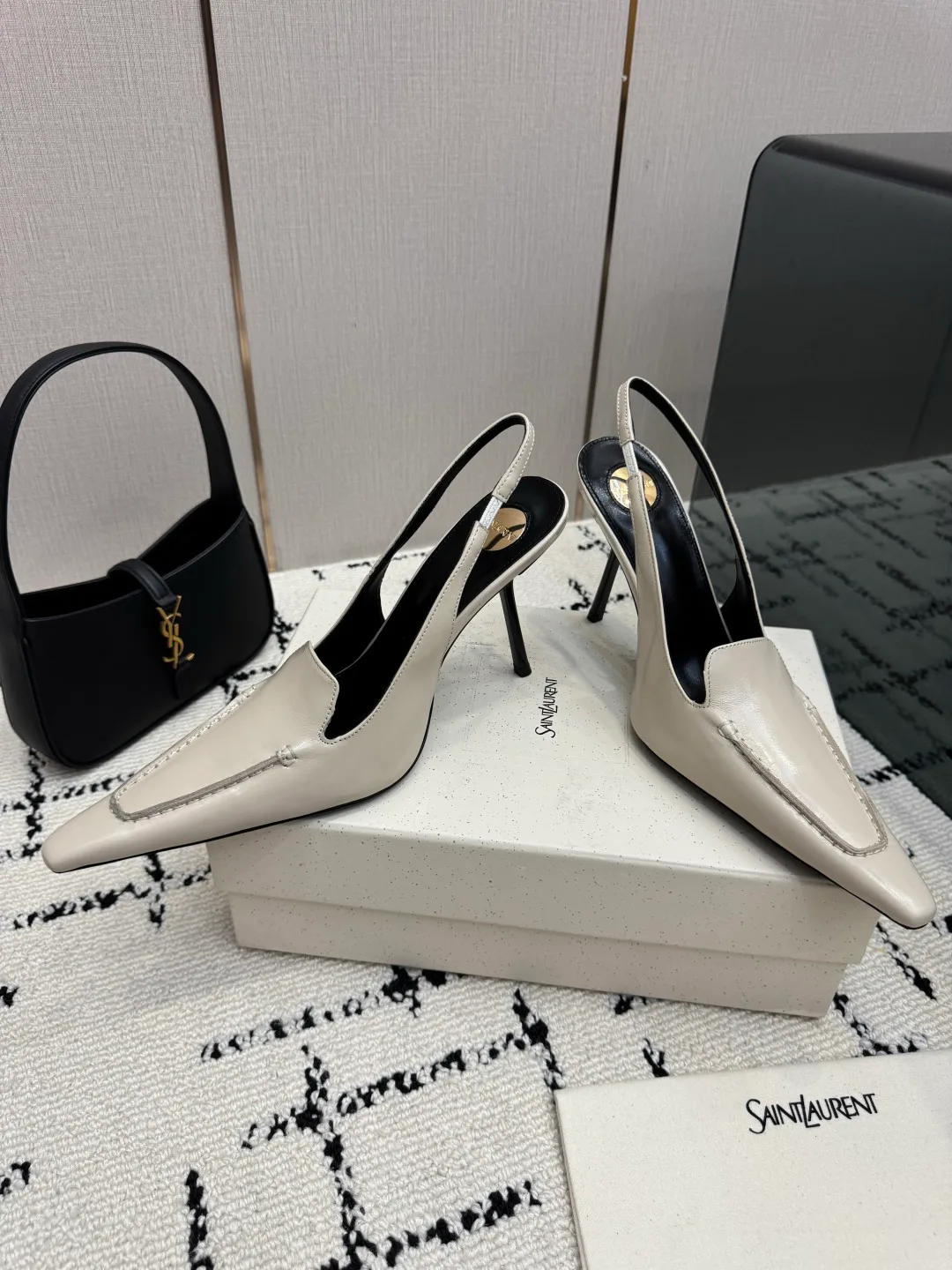 Туфли Женские Saint Laurent 18237763
