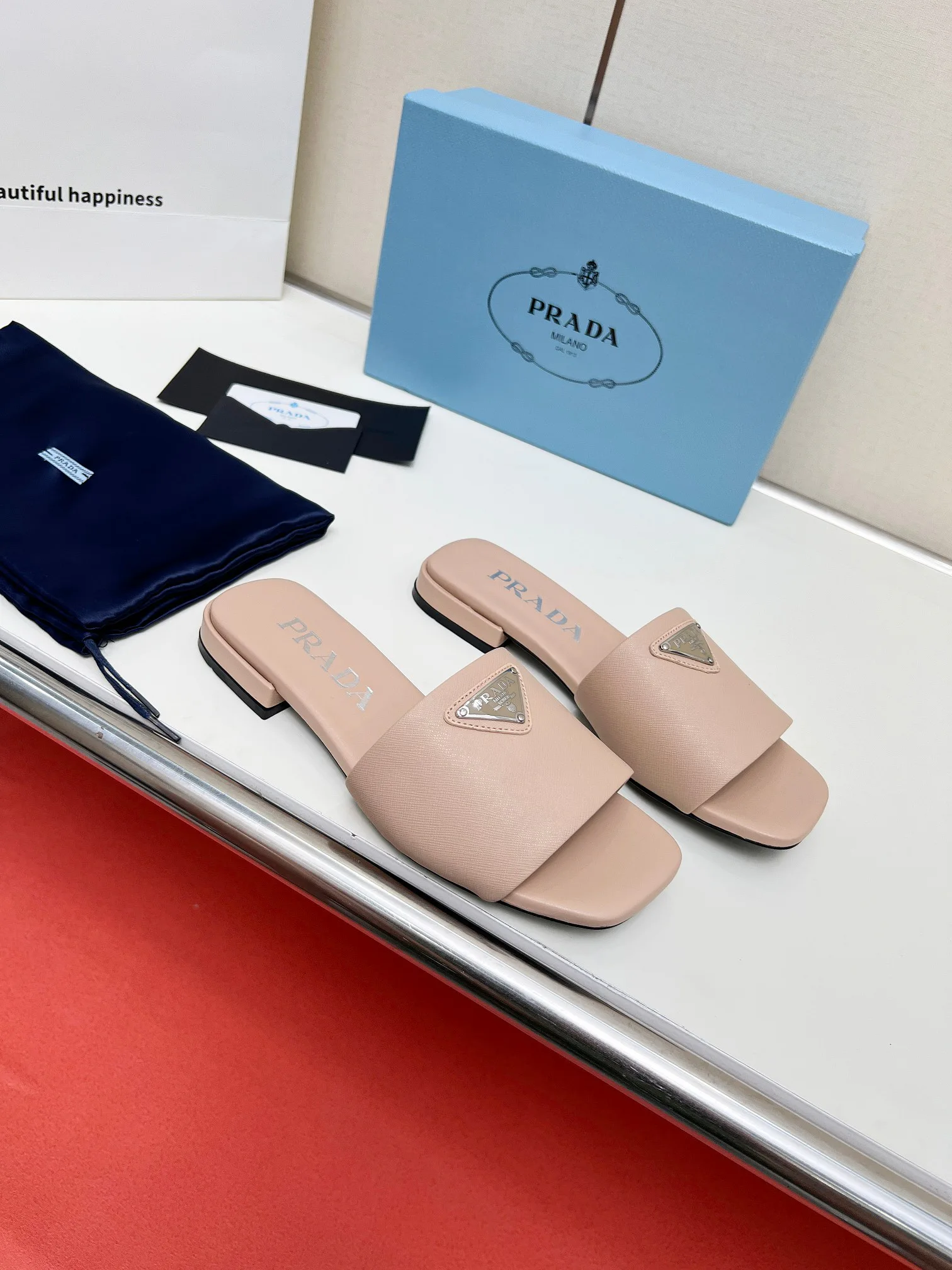 Шлепанцы Женские Prada 11386450