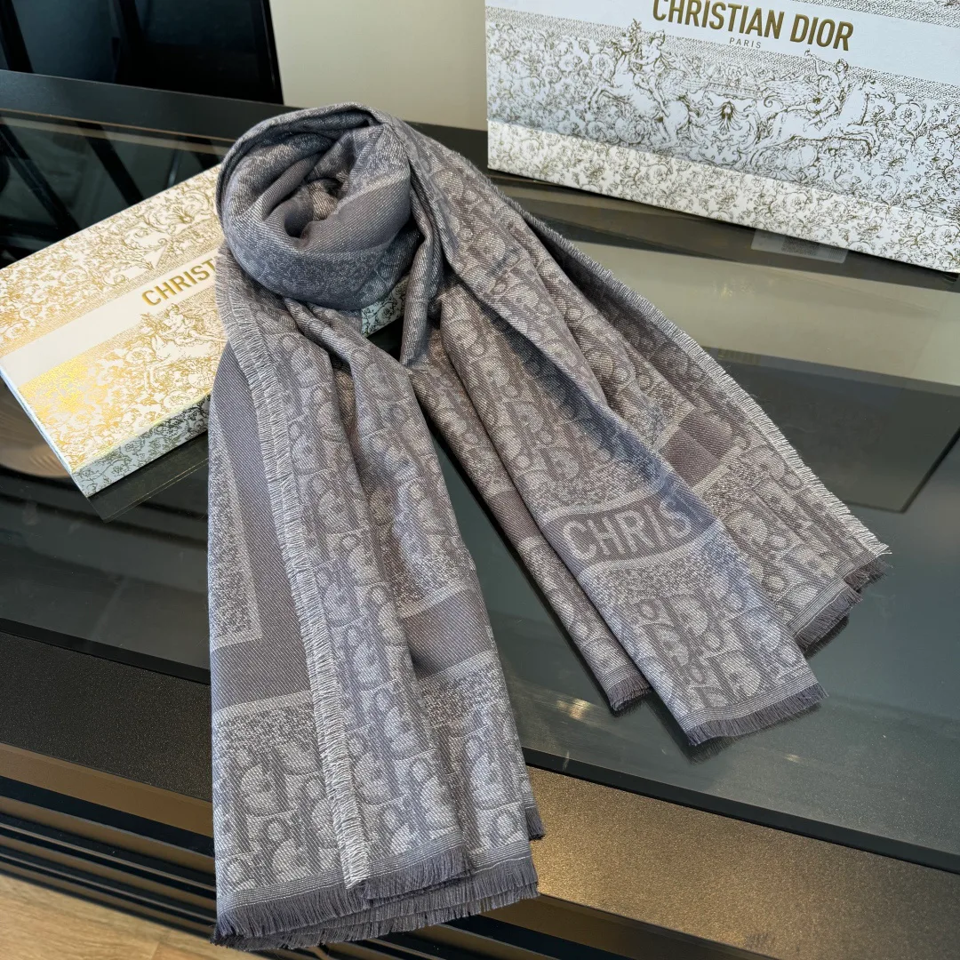 Шарфы Christian Dior 17935861