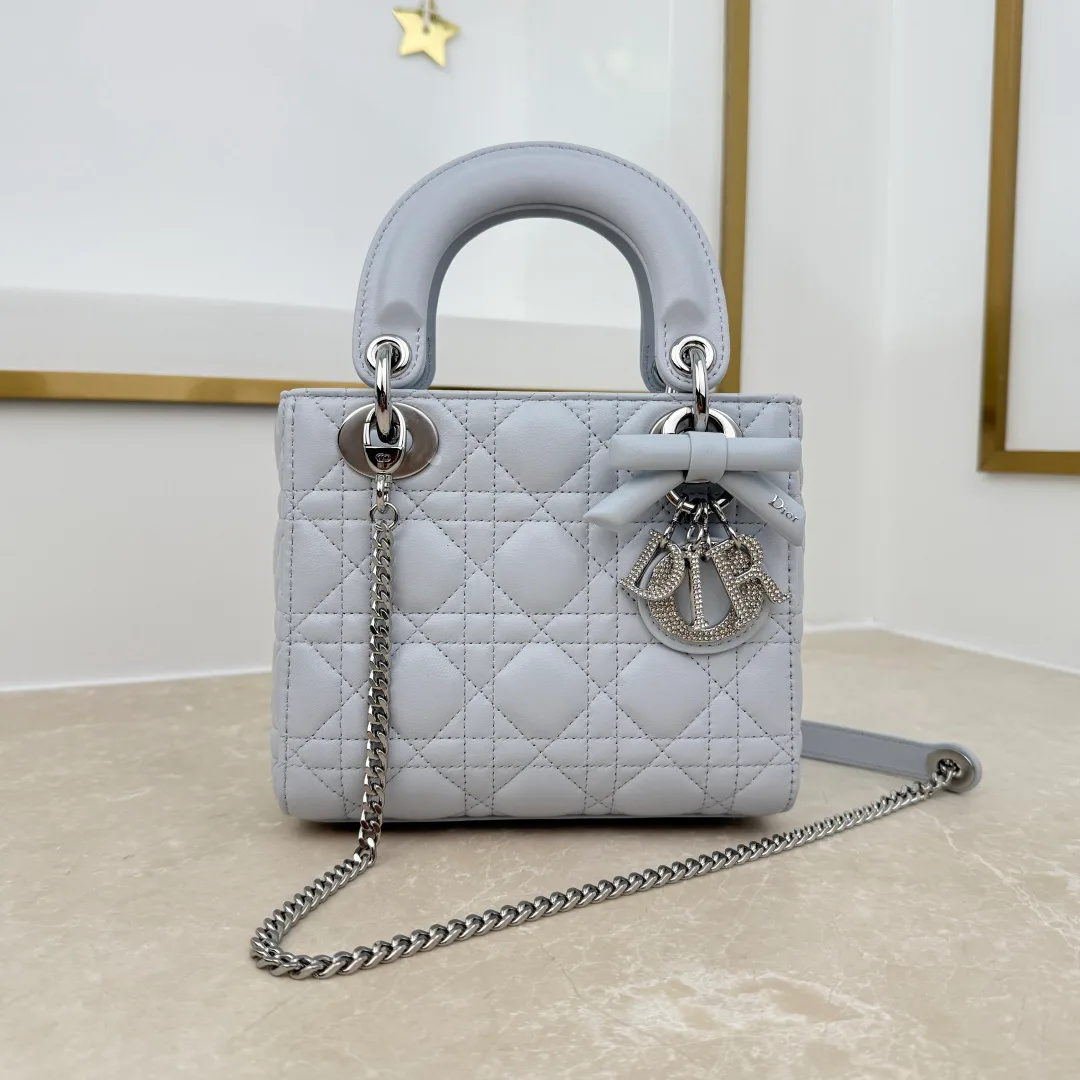 Классические Сумки Женские Christian Dior 18116221