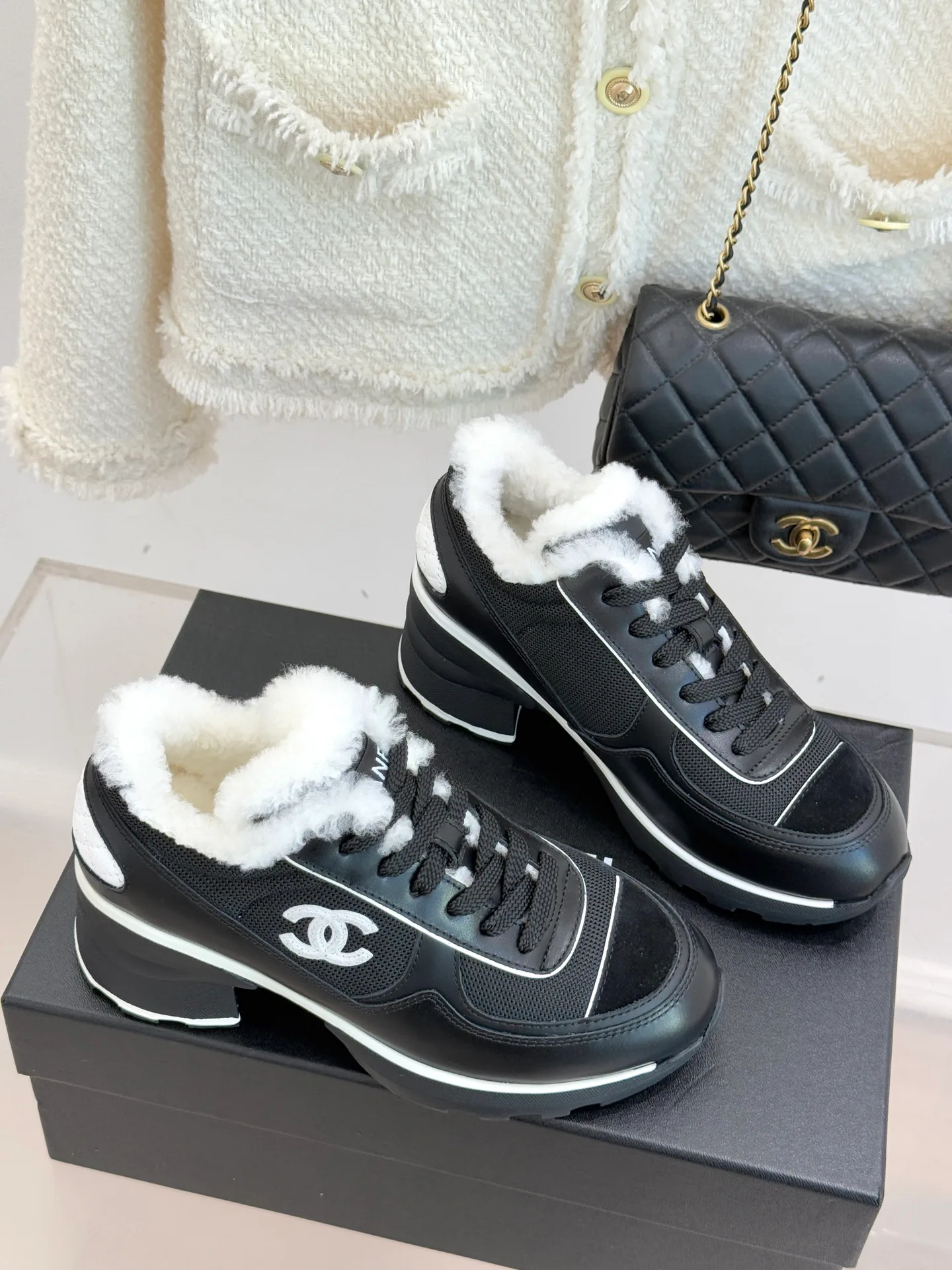 Кроссовки Женские Chanel 231663