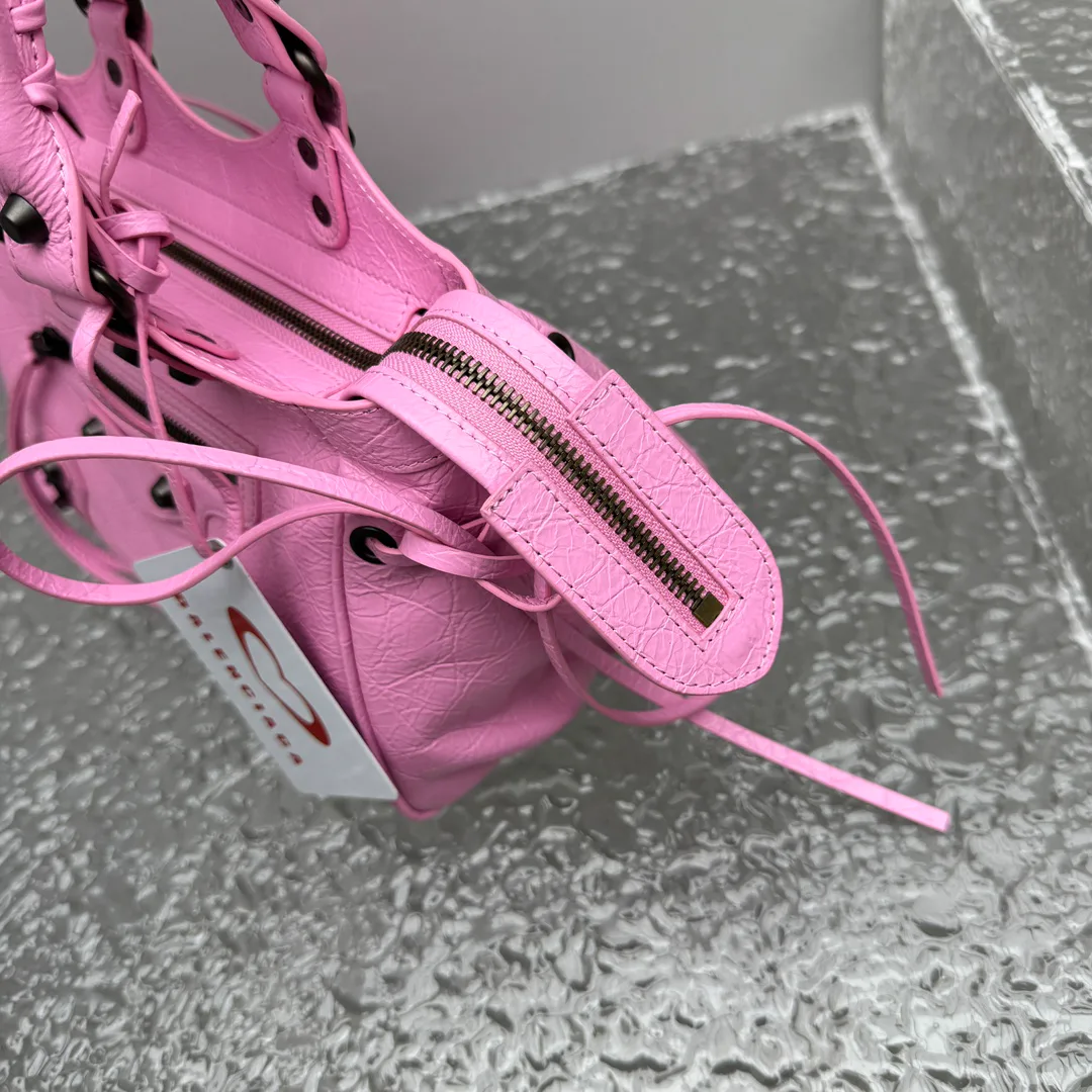 Сумки На Ремне Женские Balenciaga 11451441