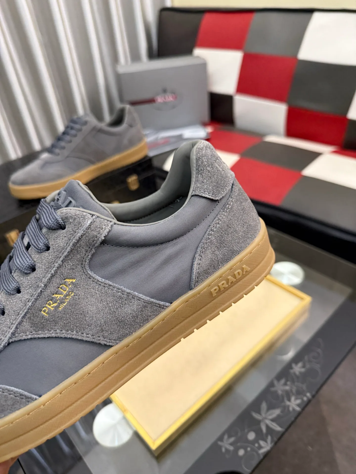 Кроссовки Мужские Prada 18346804