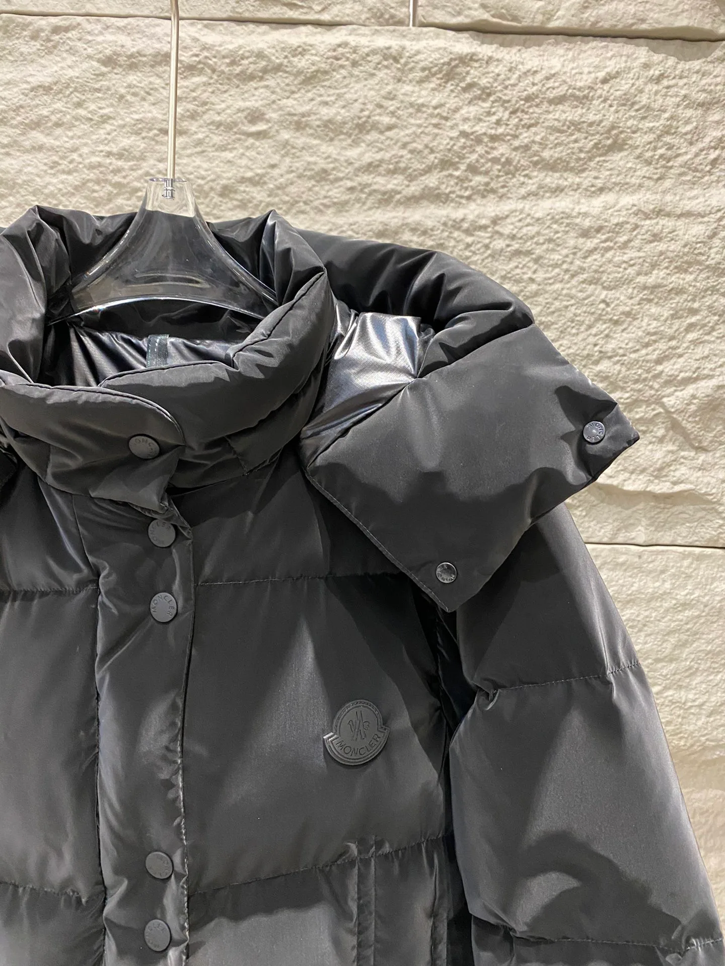 Куртки И Пуховики Женские Moncler 18609648