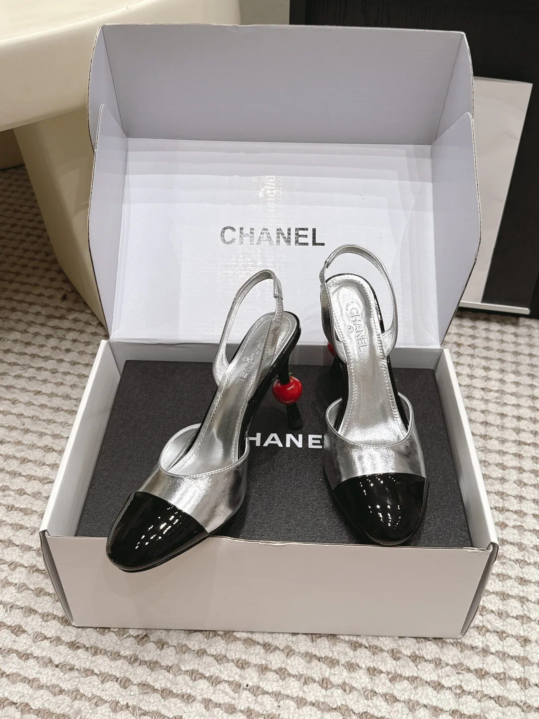 Босоножки Женские Chanel 17784793