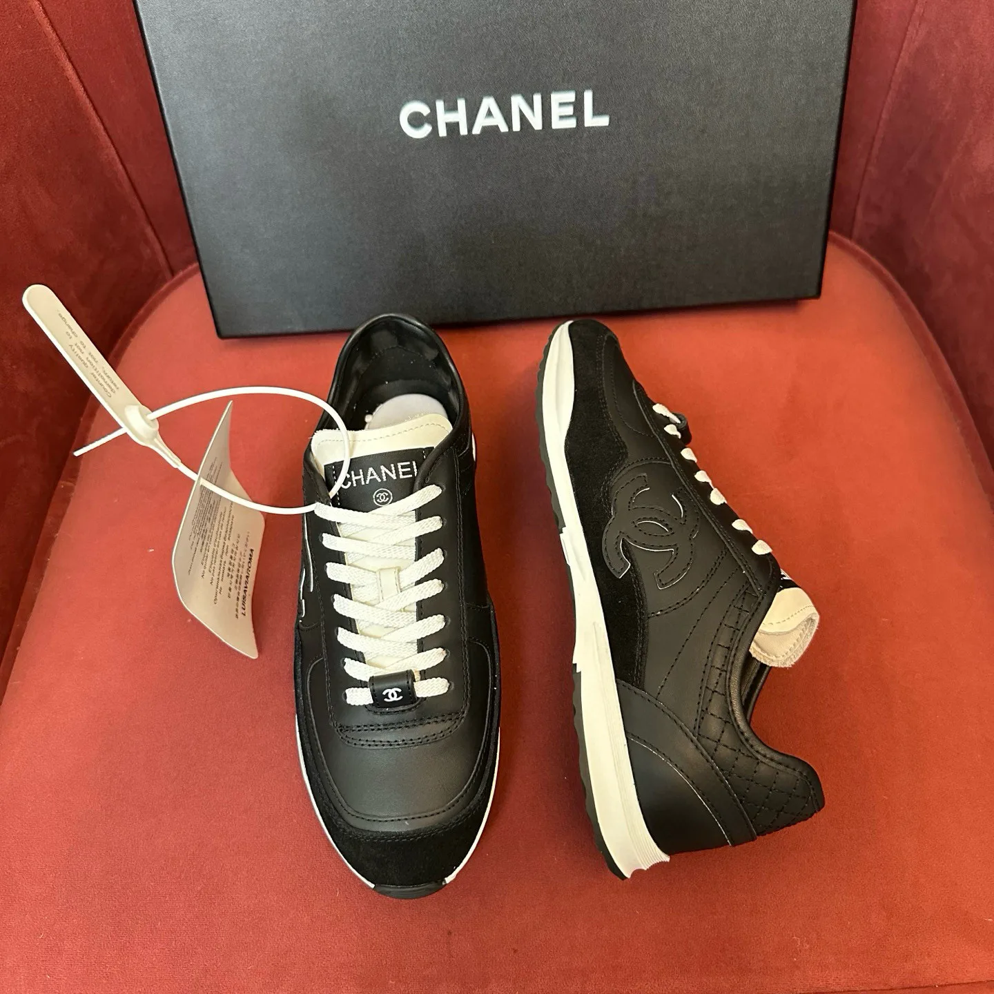 Кроссовки Женские Chanel 18558