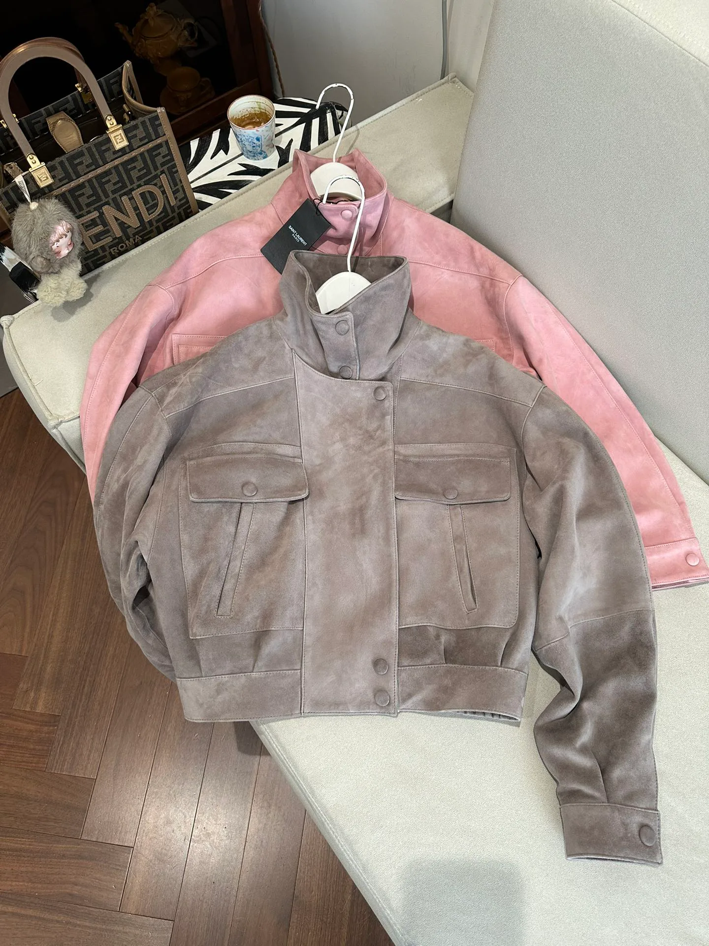 Кожаные Куртки И Дублёнки Женские Saint Laurent 11460650