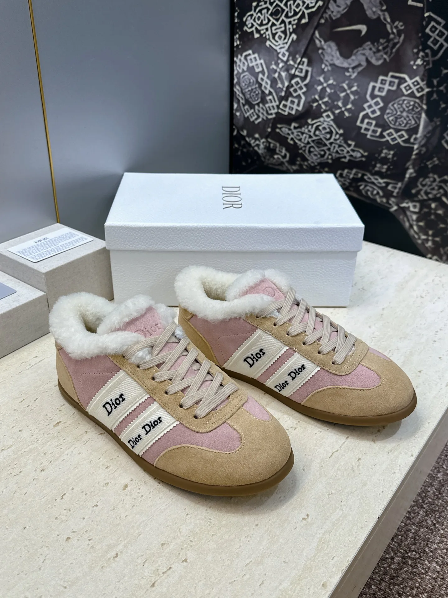 Кроссовки Женские Christian Dior 18247834