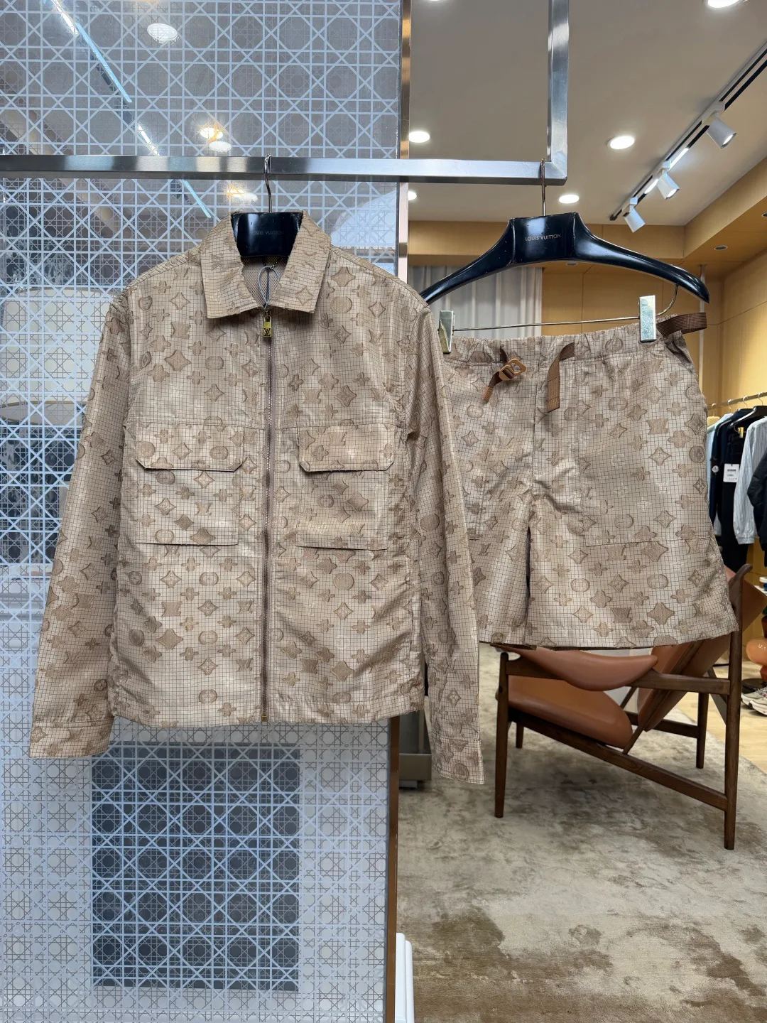 Шорты Мужские Louis Vuitton 18360003