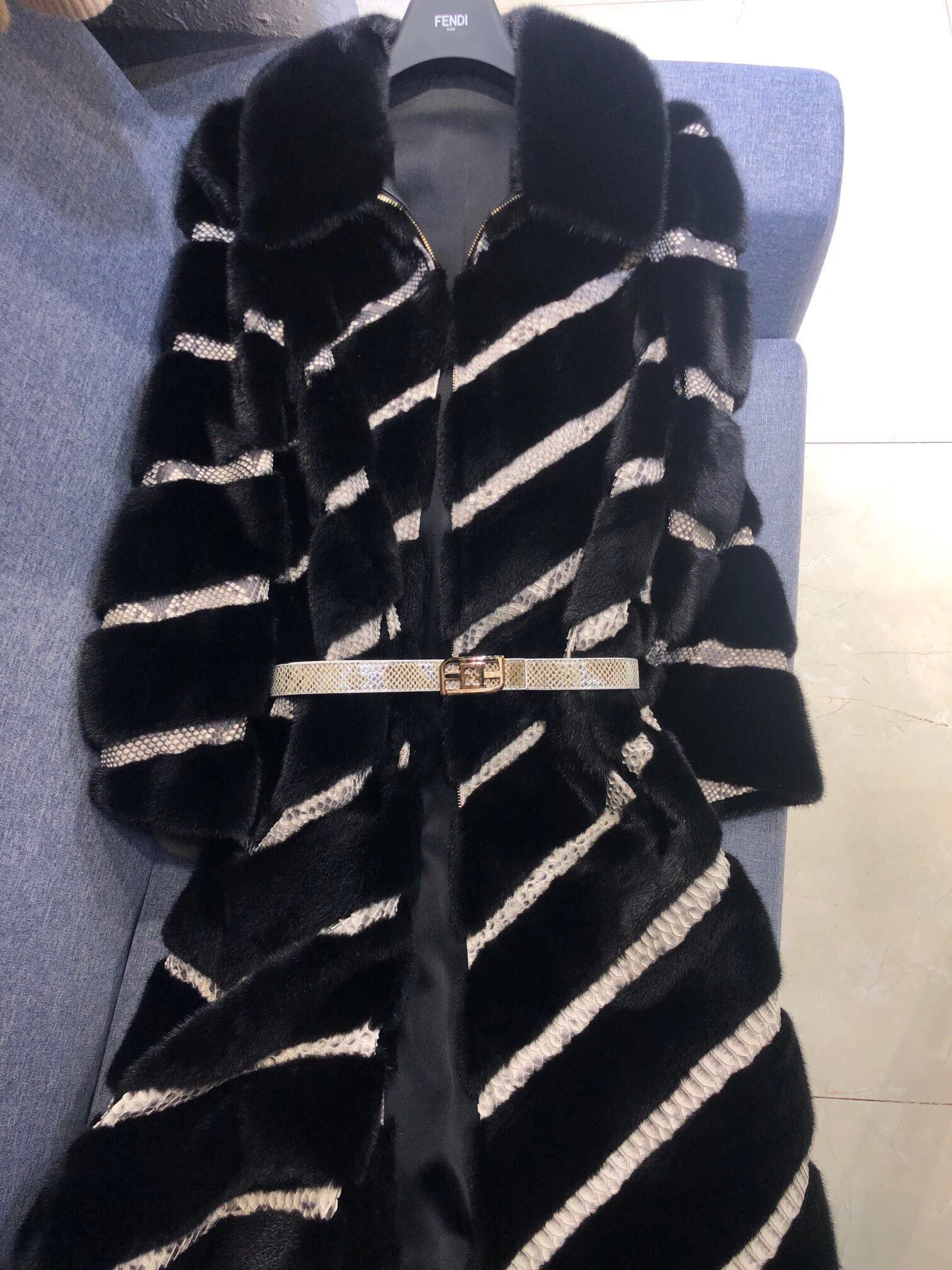 Шубы Женские Fendi 1065876