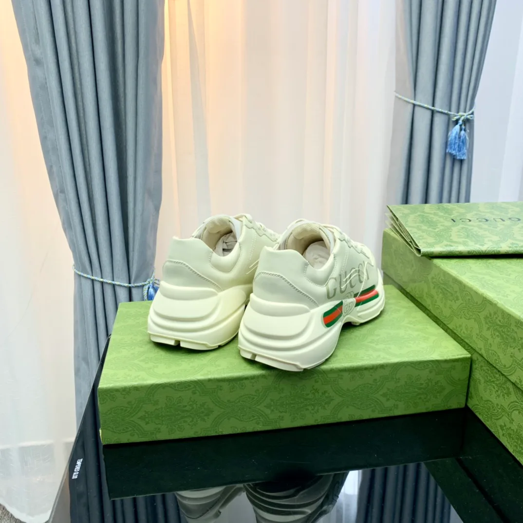 Кроссовки Женские Gucci 173895