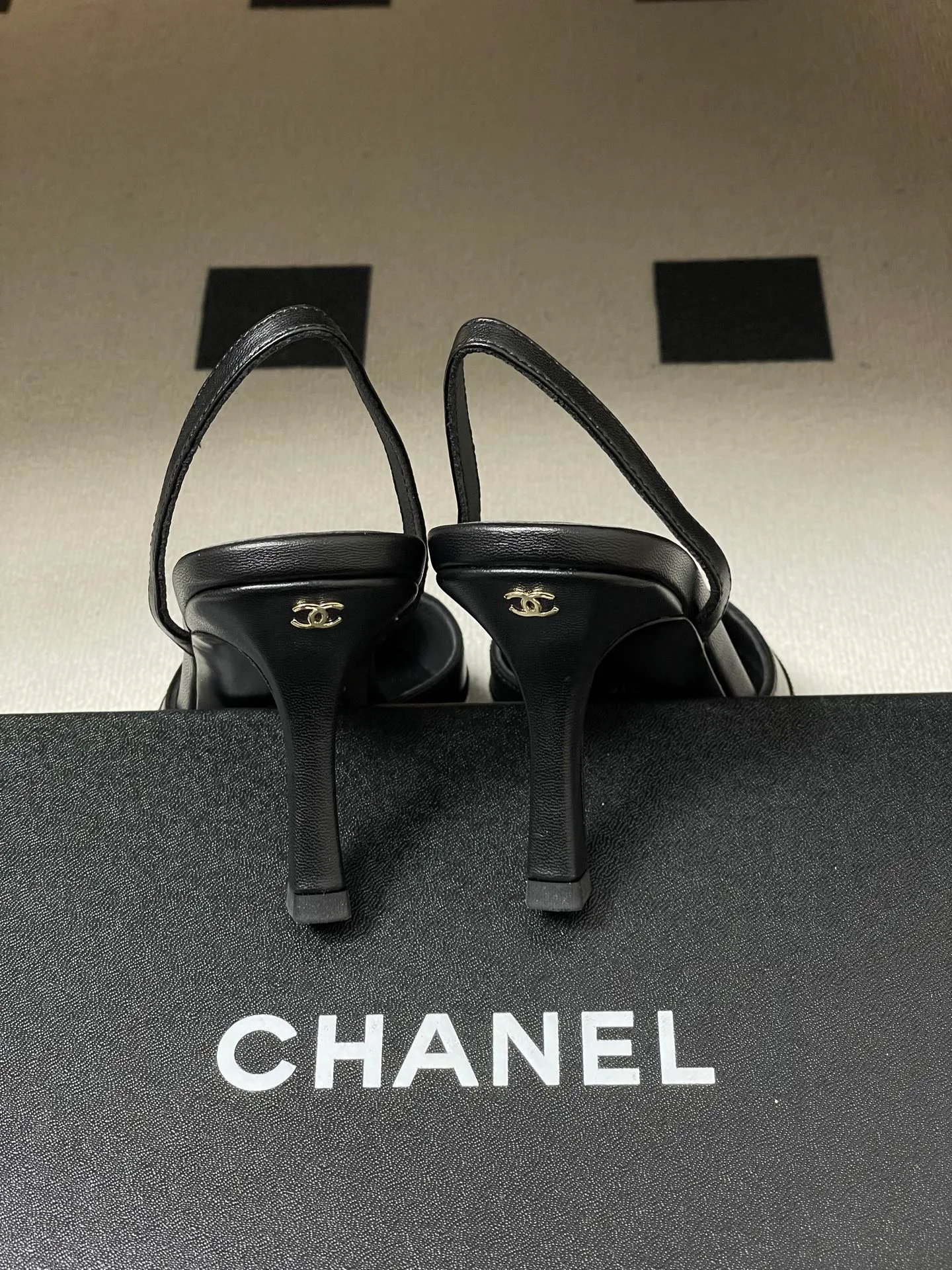 Сандалии Женские Chanel 1258740