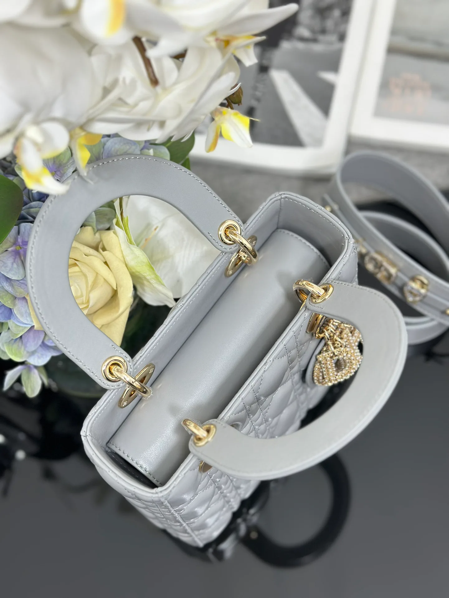 Классические Сумки Женские Christian Dior 11412574