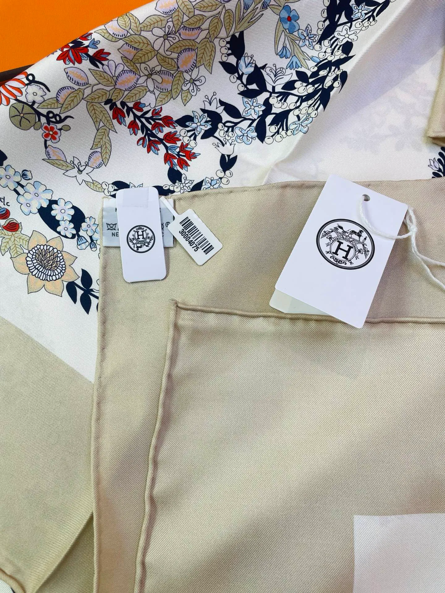 Платки Hermes 14242