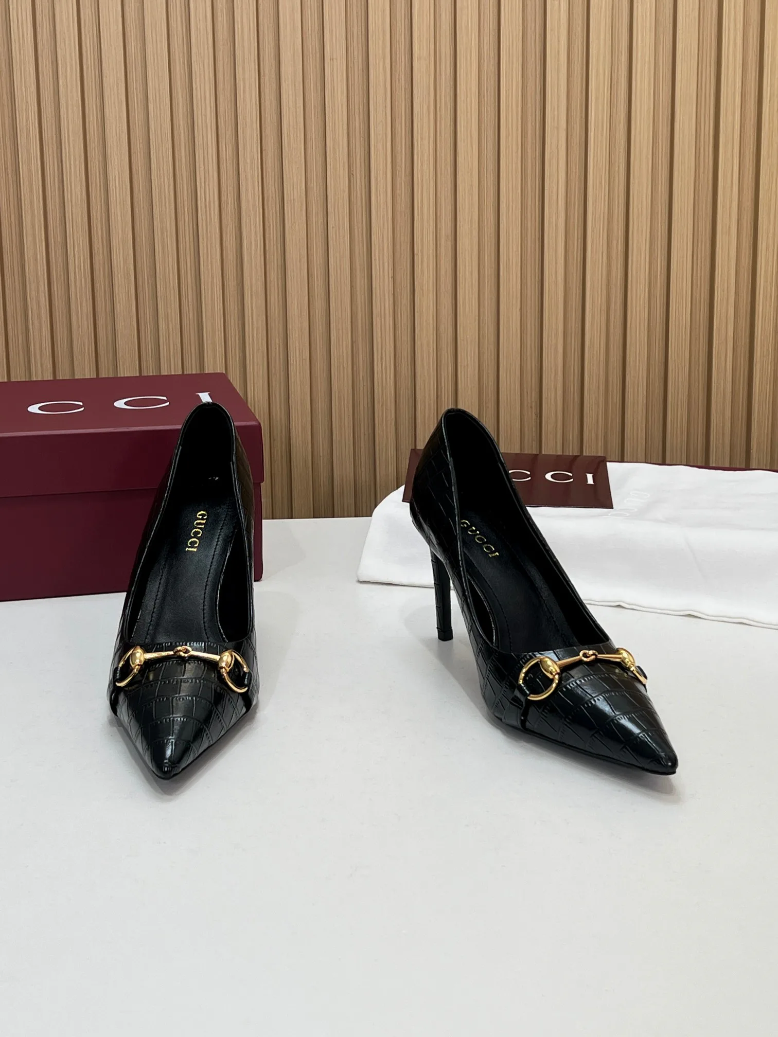 Туфли Женские Gucci 19533716