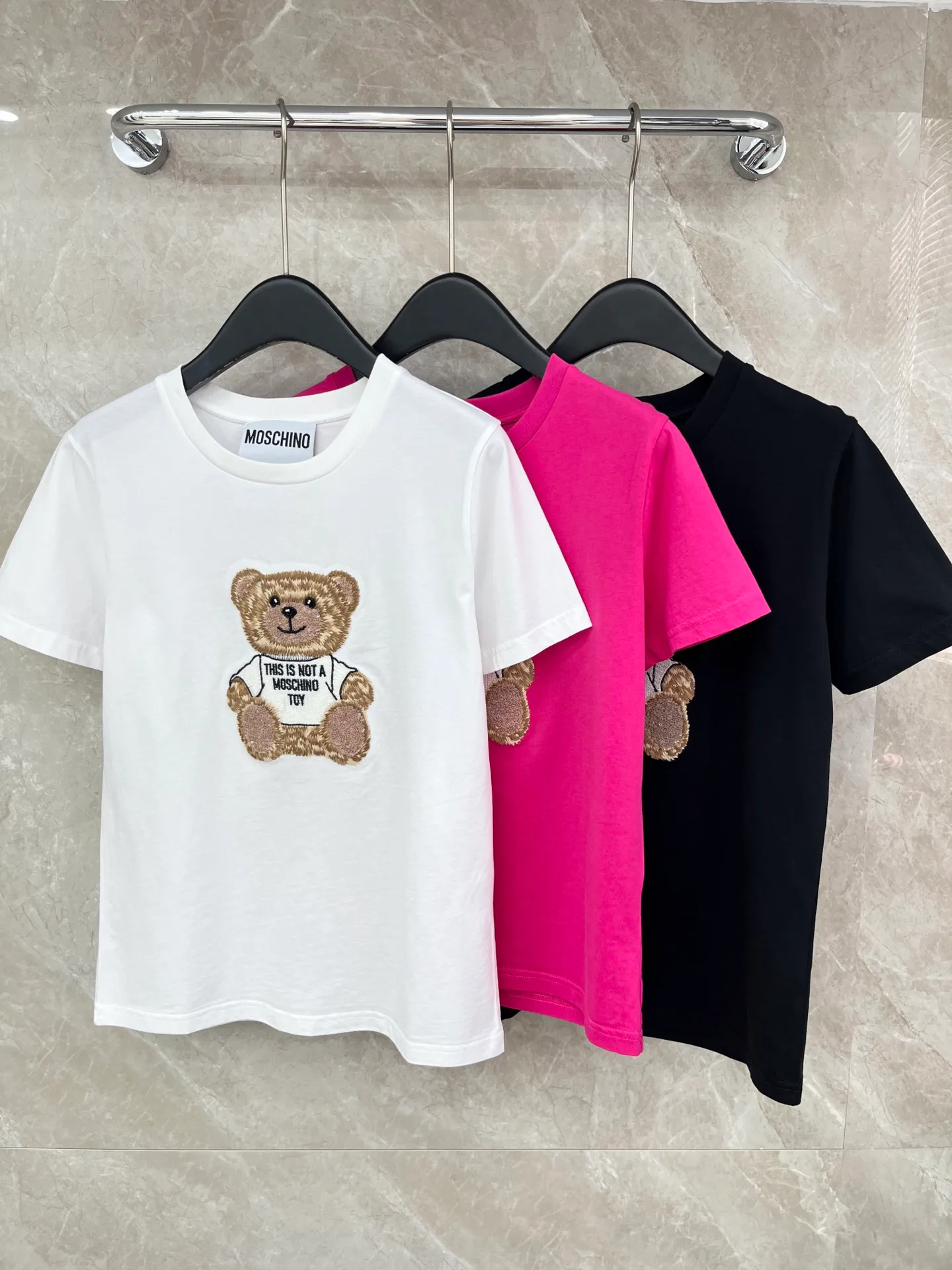 Футболки Женские Moschino 1593927