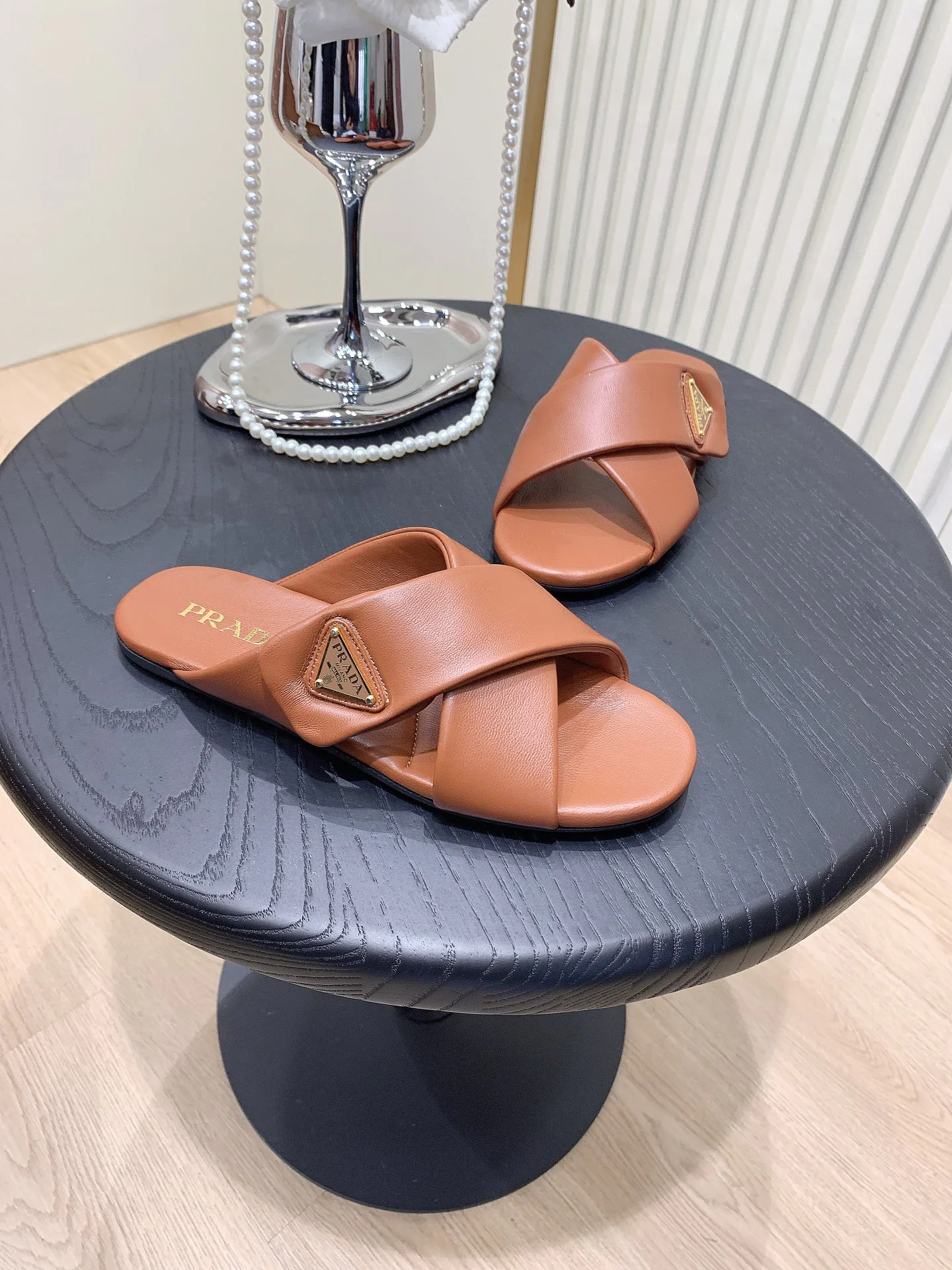 Шлепанцы Женские Prada 12725834
