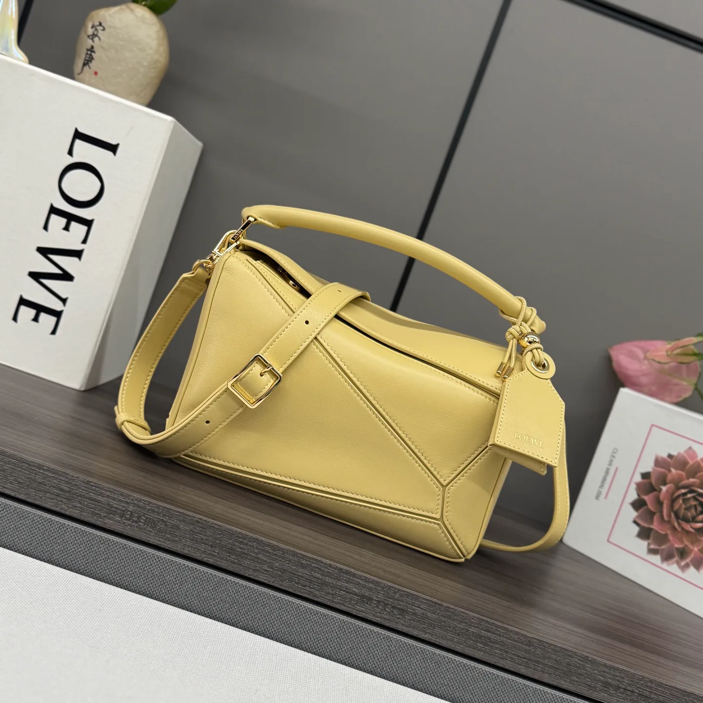 Классические Сумки Женские Loewe 17270386