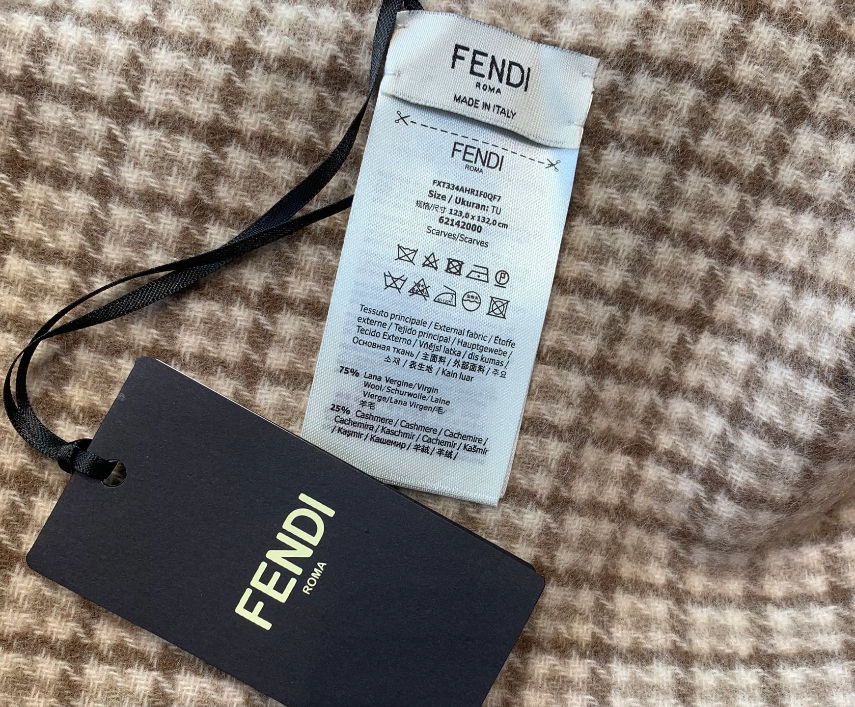 Пальто Женские Fendi 18555797