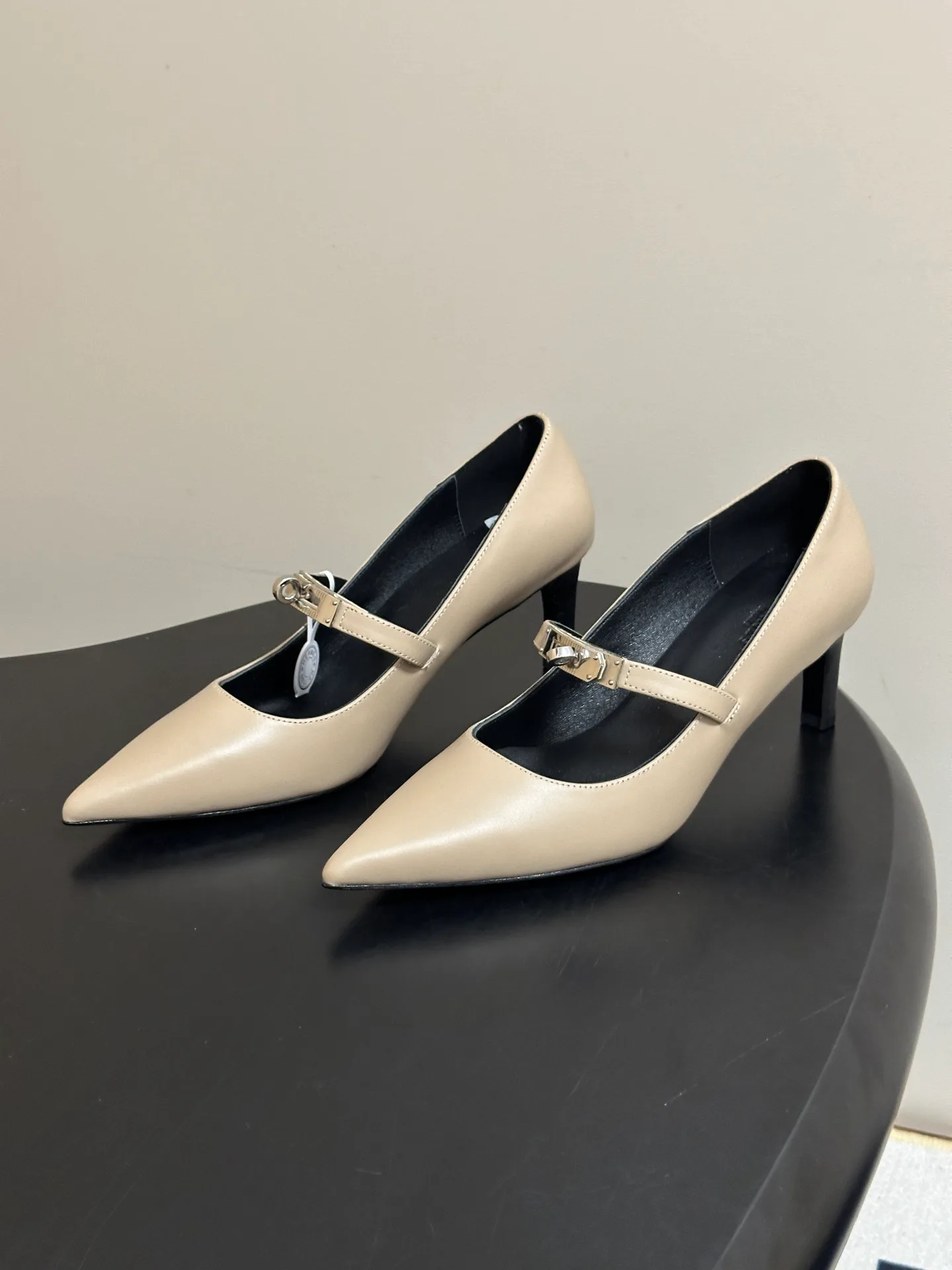 Туфли Женские Hermes 18392458