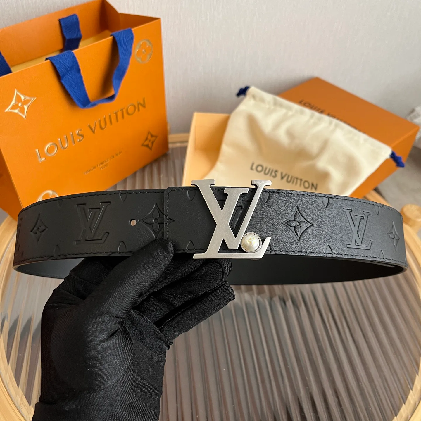 Ремни Louis Vuitton 35929