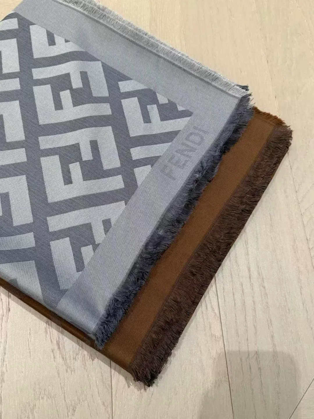 Шарфы Fendi 17926370