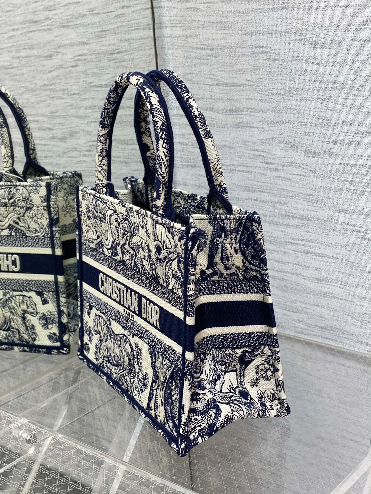 Классические Сумки Женские Christian Dior 11224033