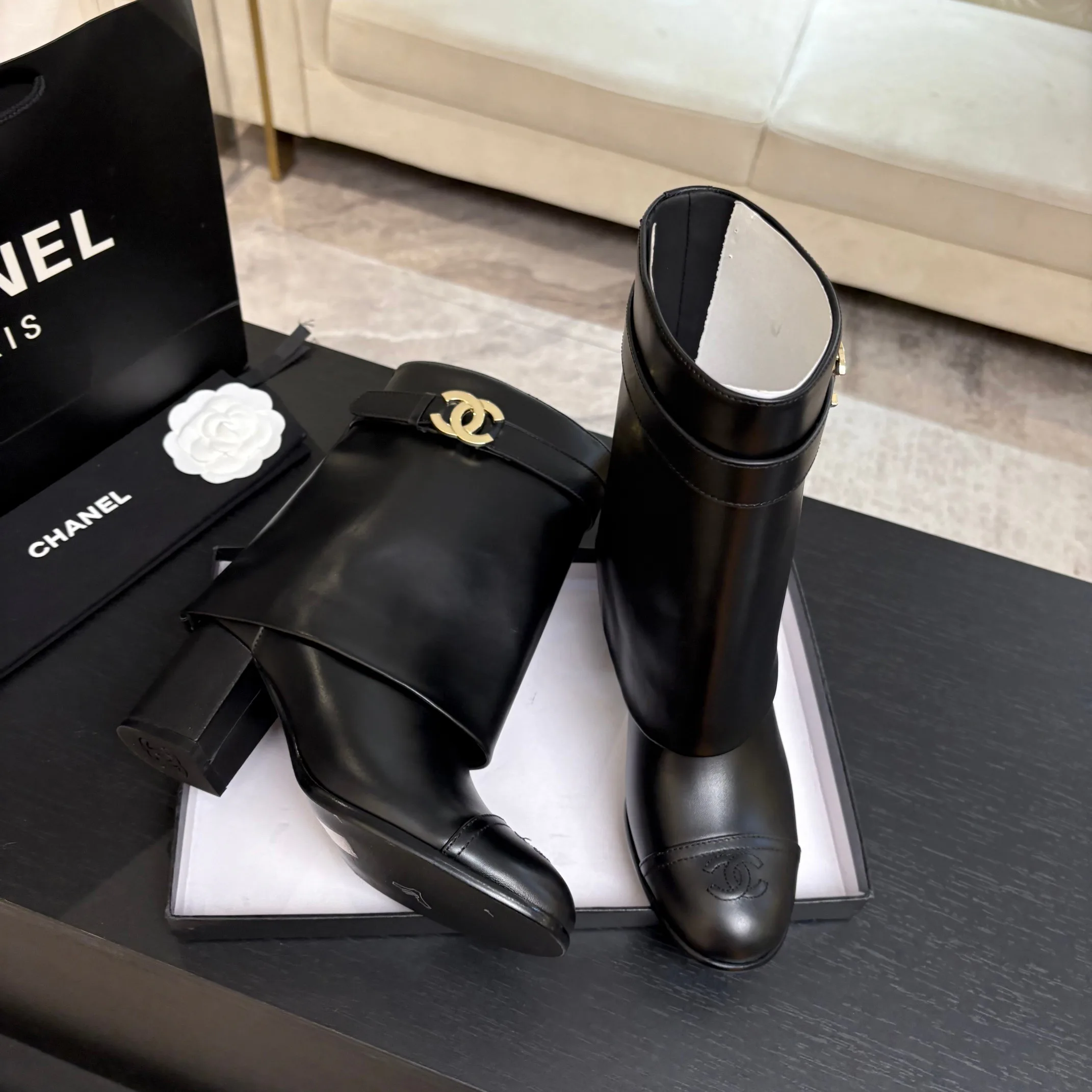 Сапоги Женские Chanel 18628040
