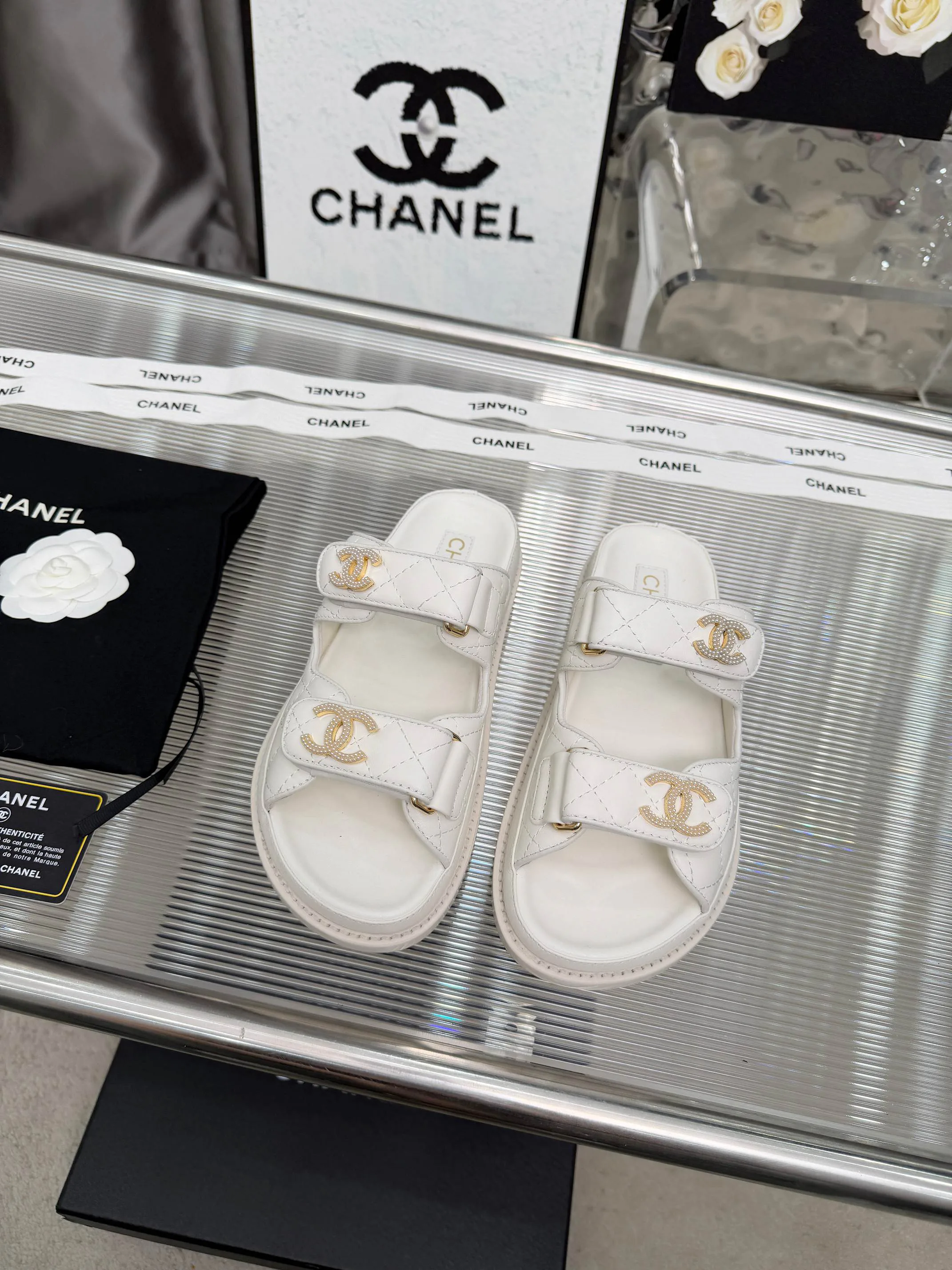 Шлепанцы Женские Chanel 10437067