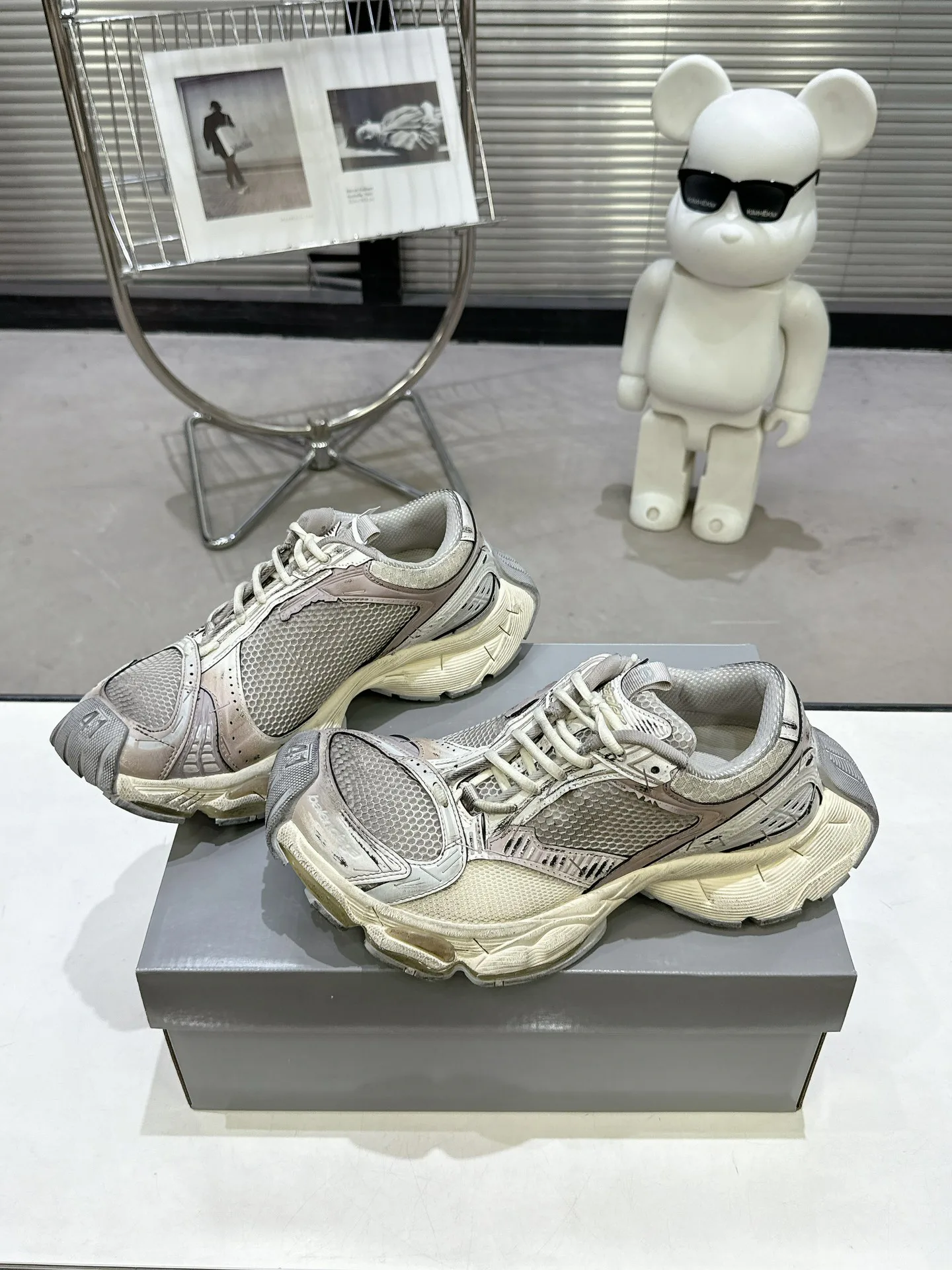 Кроссовки Женские Balenciaga 2273530
