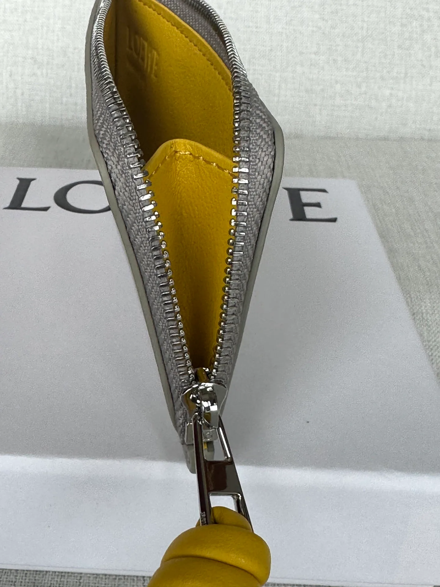 Клатчи Женские Loewe 11675816
