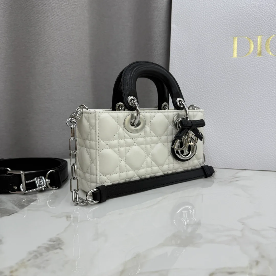 Классические Сумки Женские Christian Dior 11905804