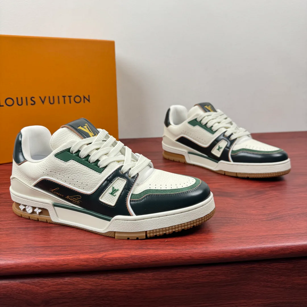 Кроссовки Мужские Louis Vuitton 11917360