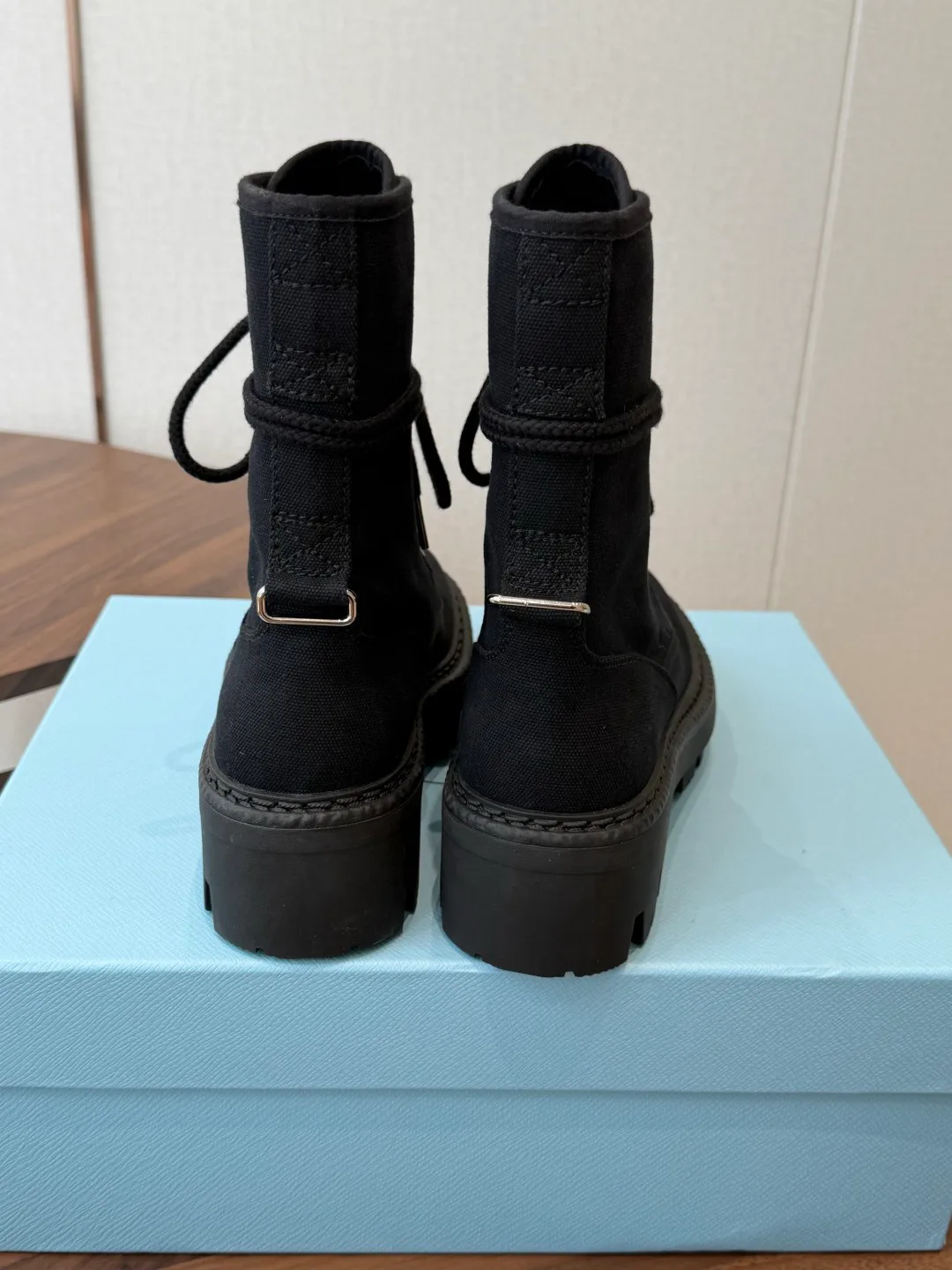 Ботинки Женские Prada 17364649