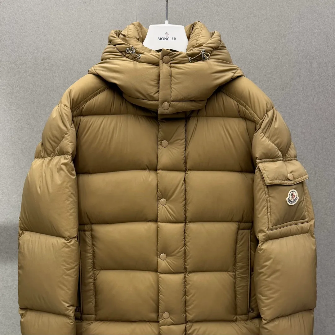 Куртки И Пуховики Мужские Moncler 17391857