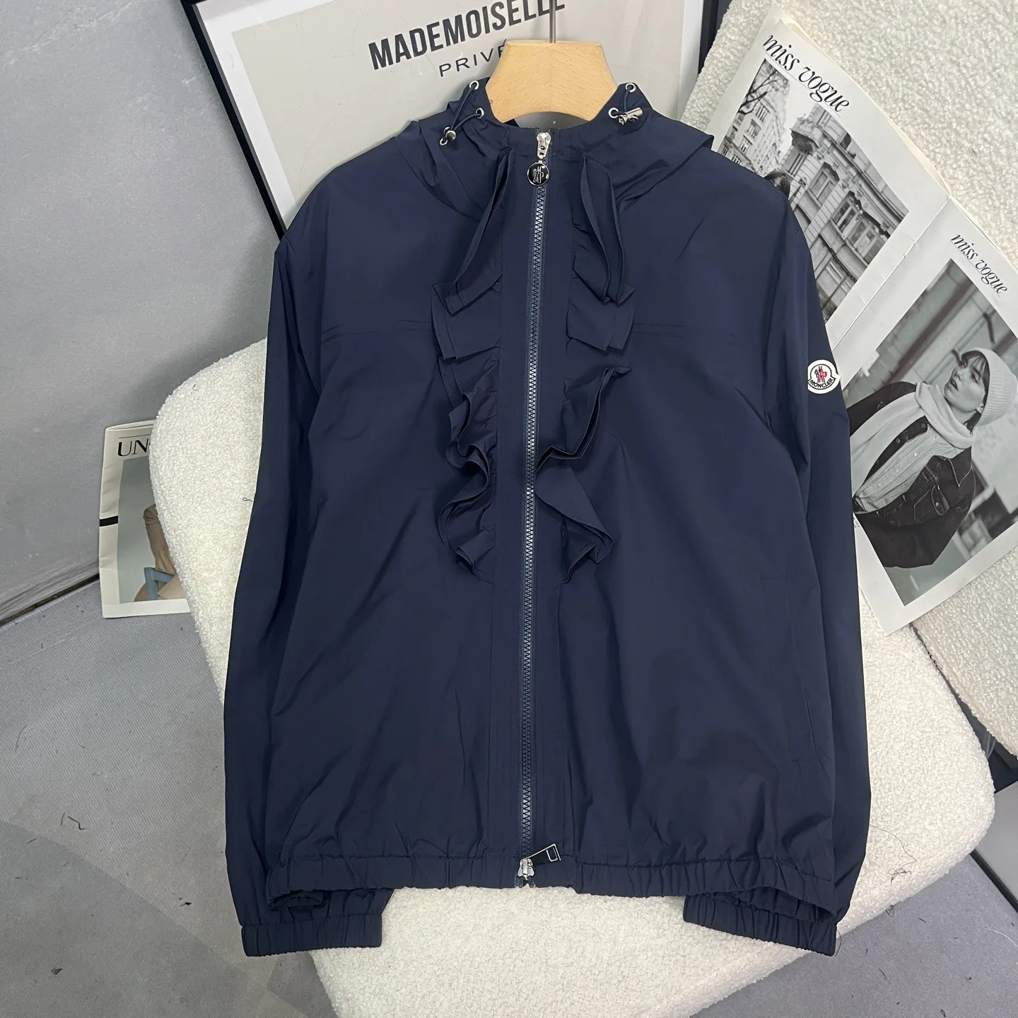 Куртки И Пуховики Женские Moncler 11564454