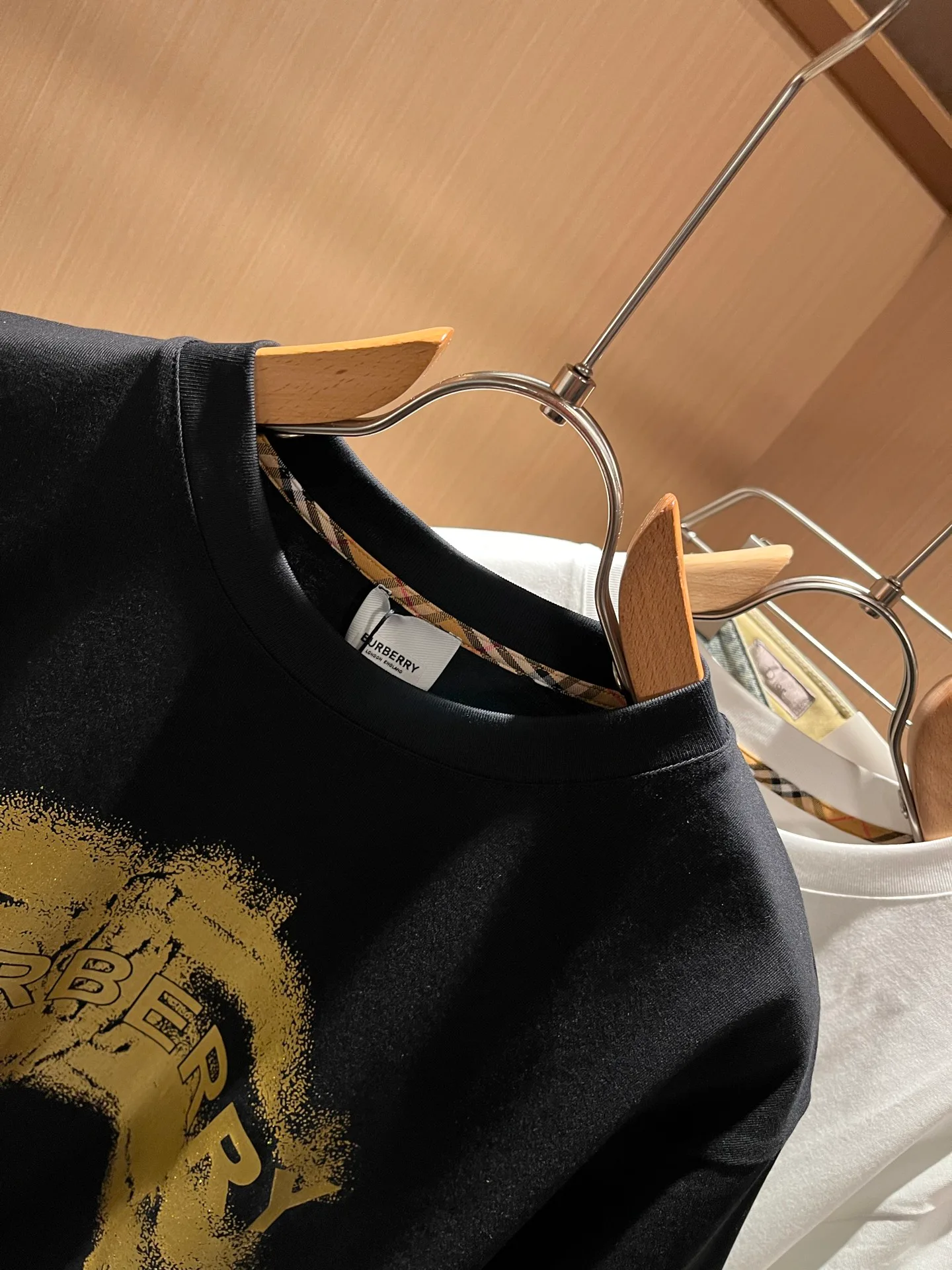 Футболки Женские Burberry 10242327