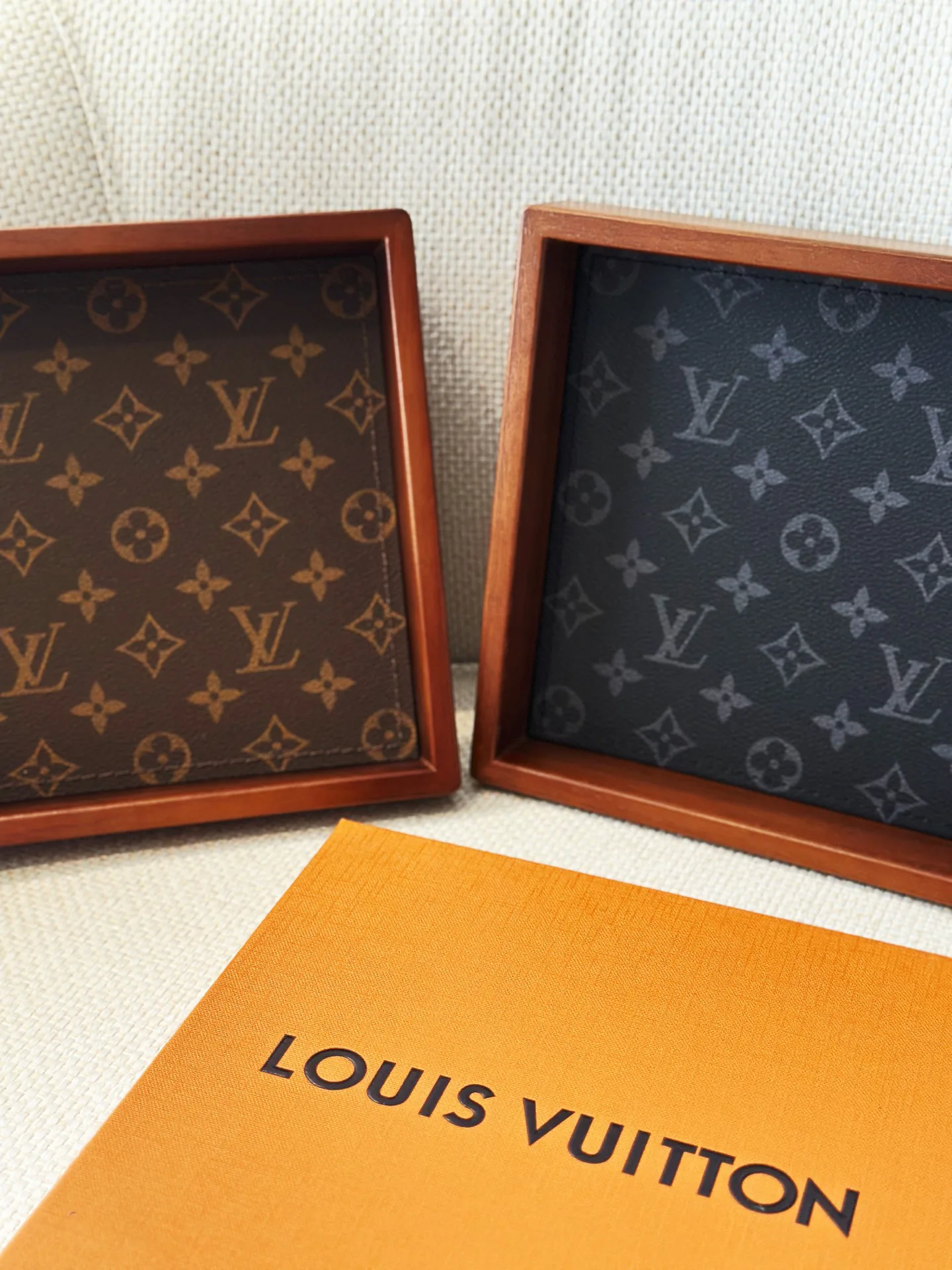Посуда Louis Vuitton 11510288